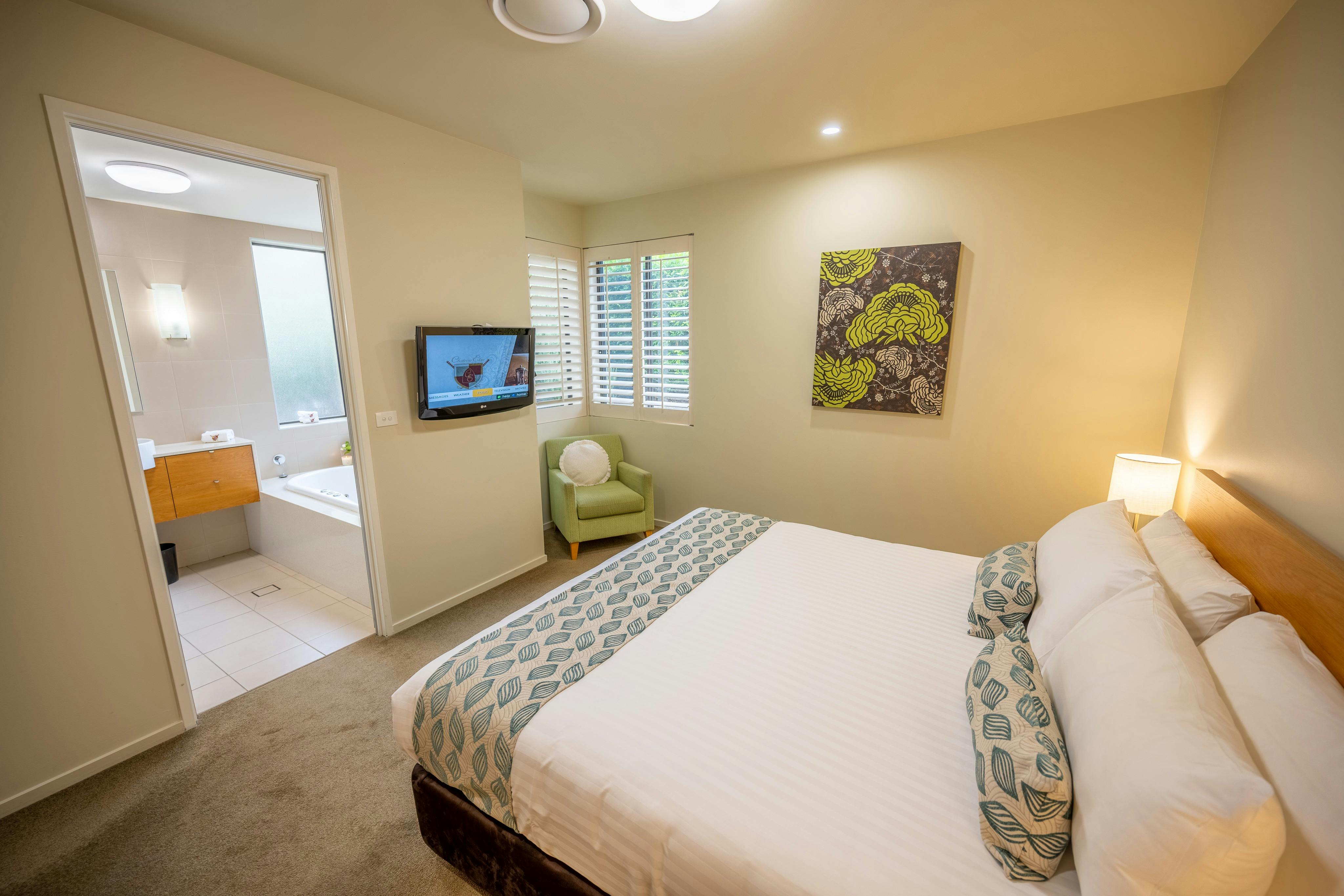 One Bedroom Apartment