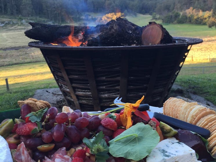 Scenic surrounds, fire pit and cheese platter, bliss