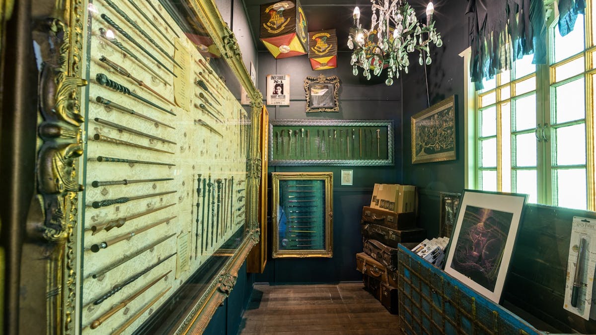 Wand Room