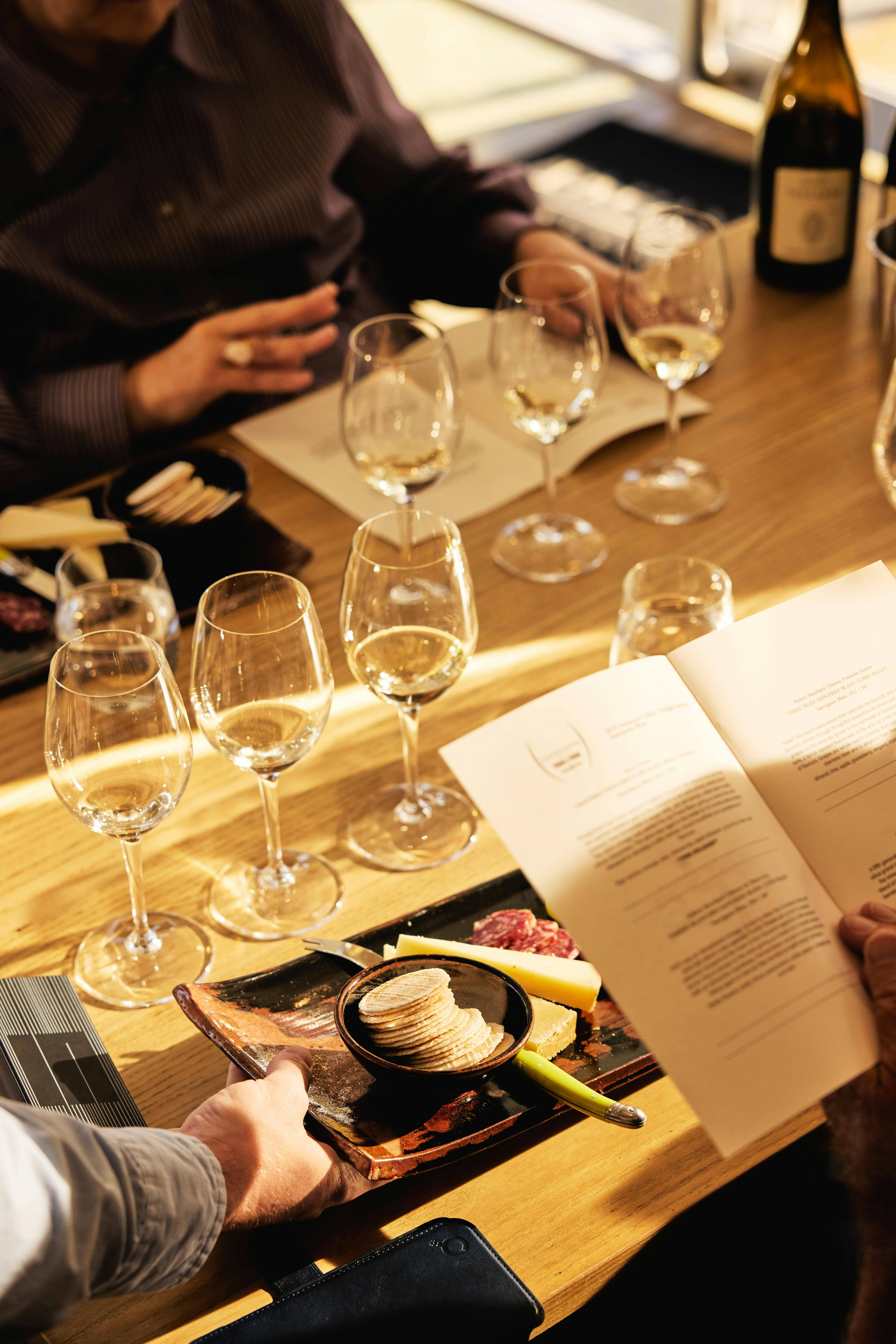 Tasting with snack plate
