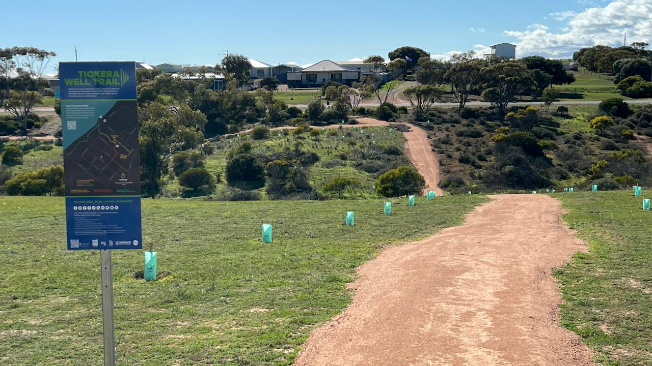 Tickera Well Trail