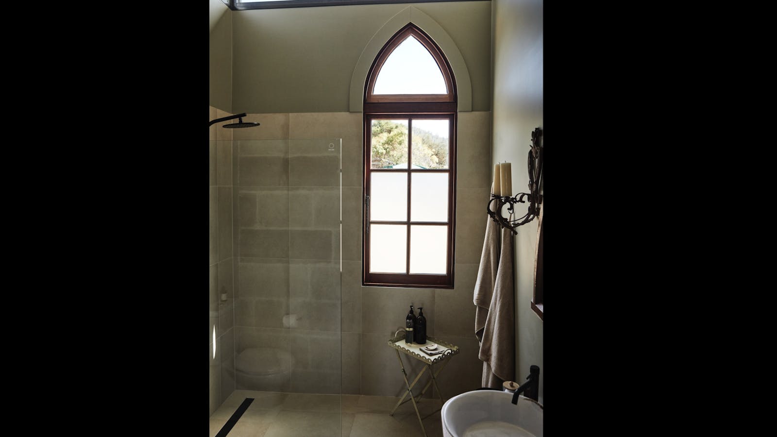 bathroom heritage x modern