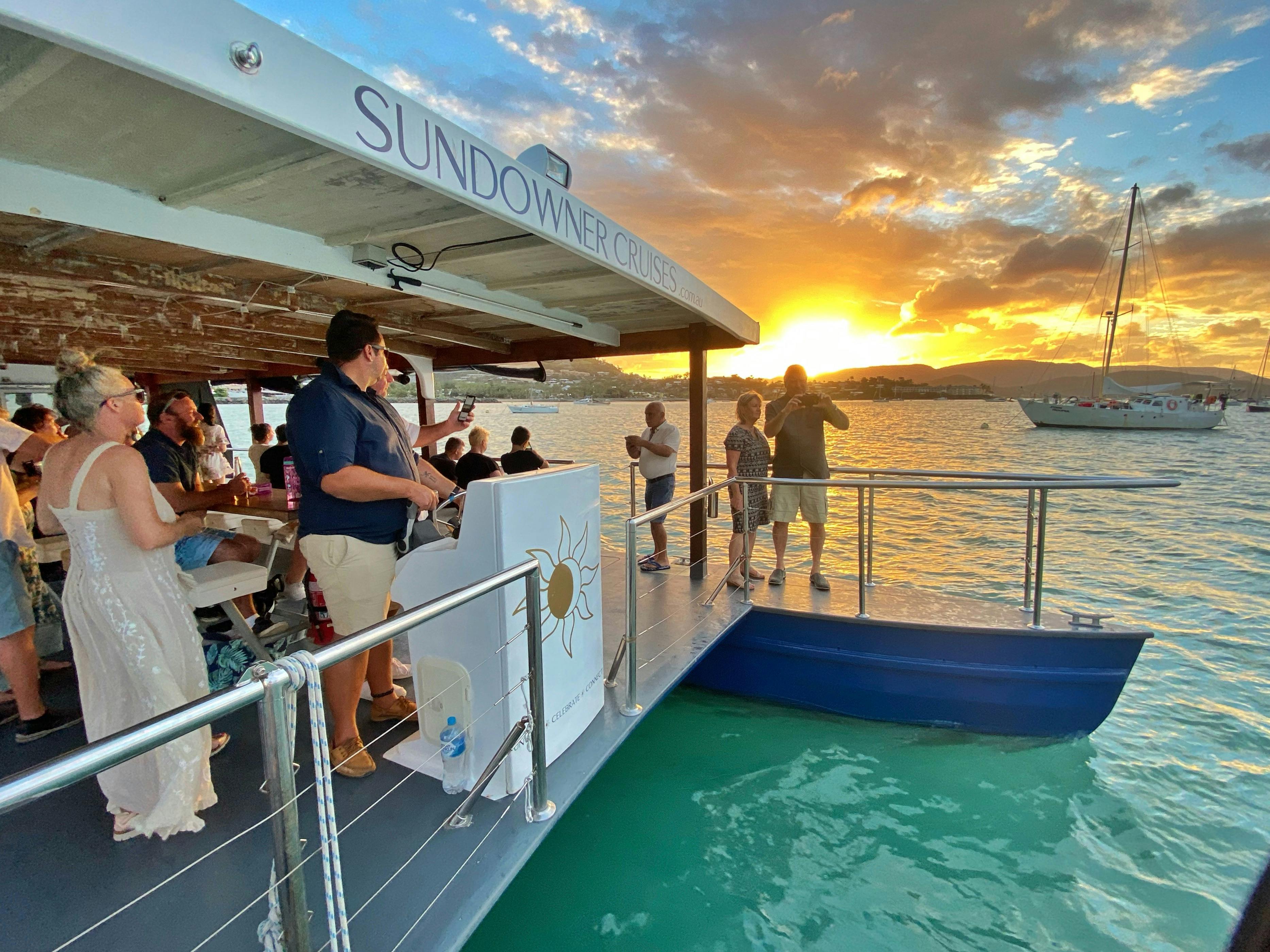 Airlie Beach sunset cruise Sundowner Whitsundays