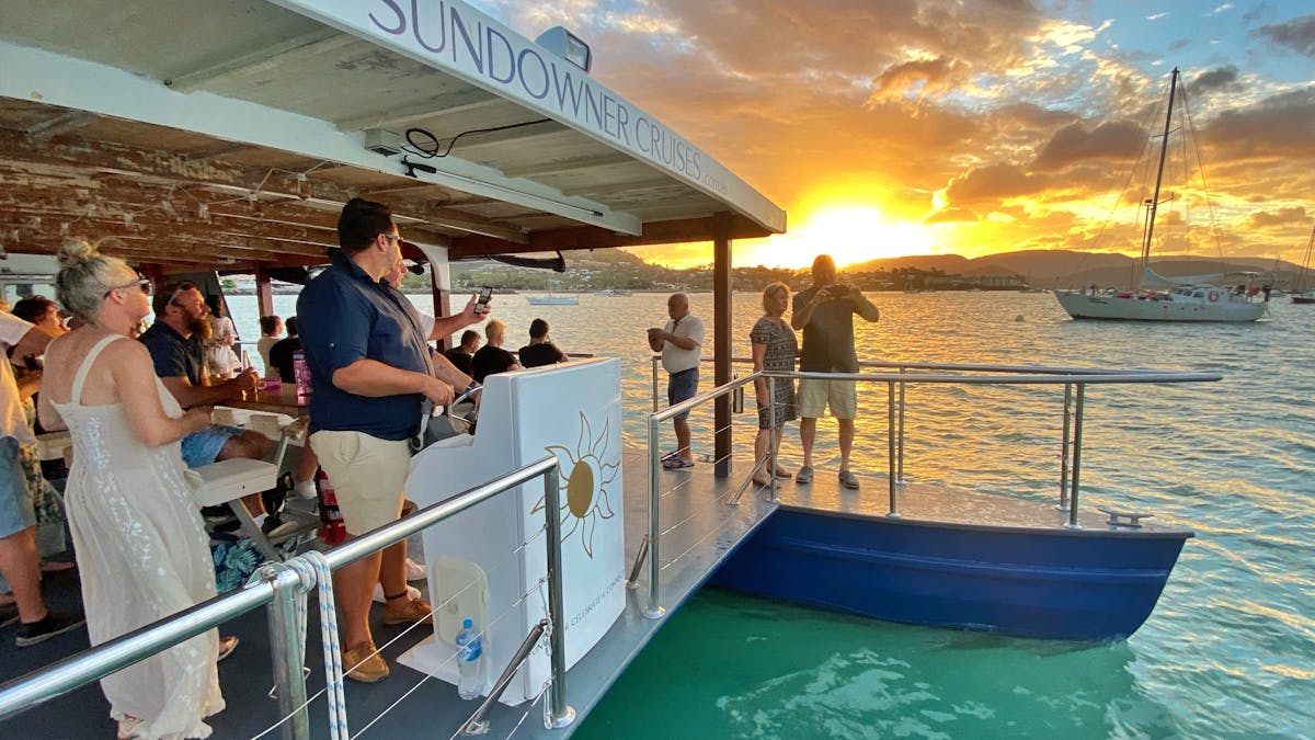 Airlie Beach sunset cruise Sundowner Whitsundays