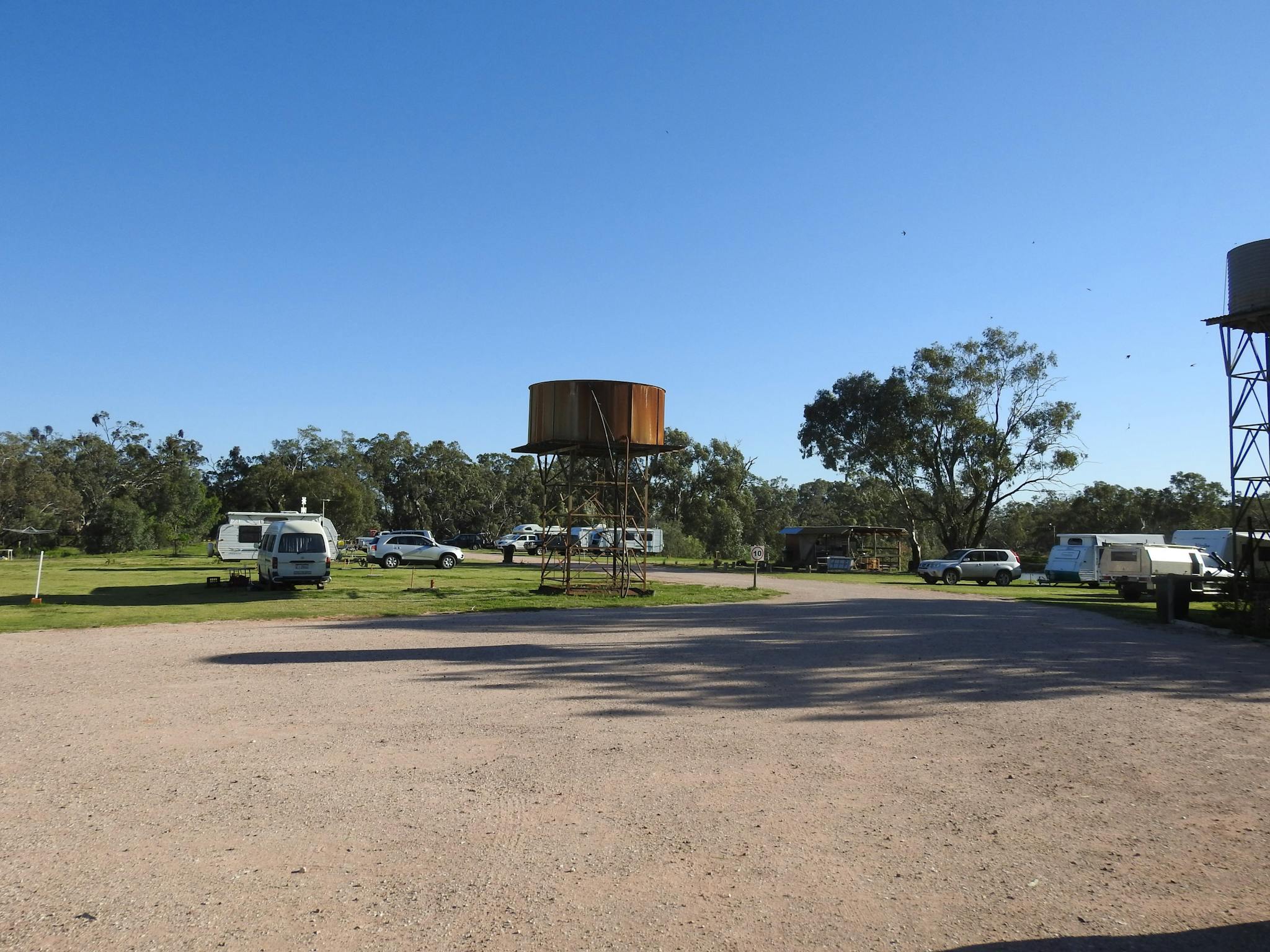 Caravan park Warrawong on the Darling