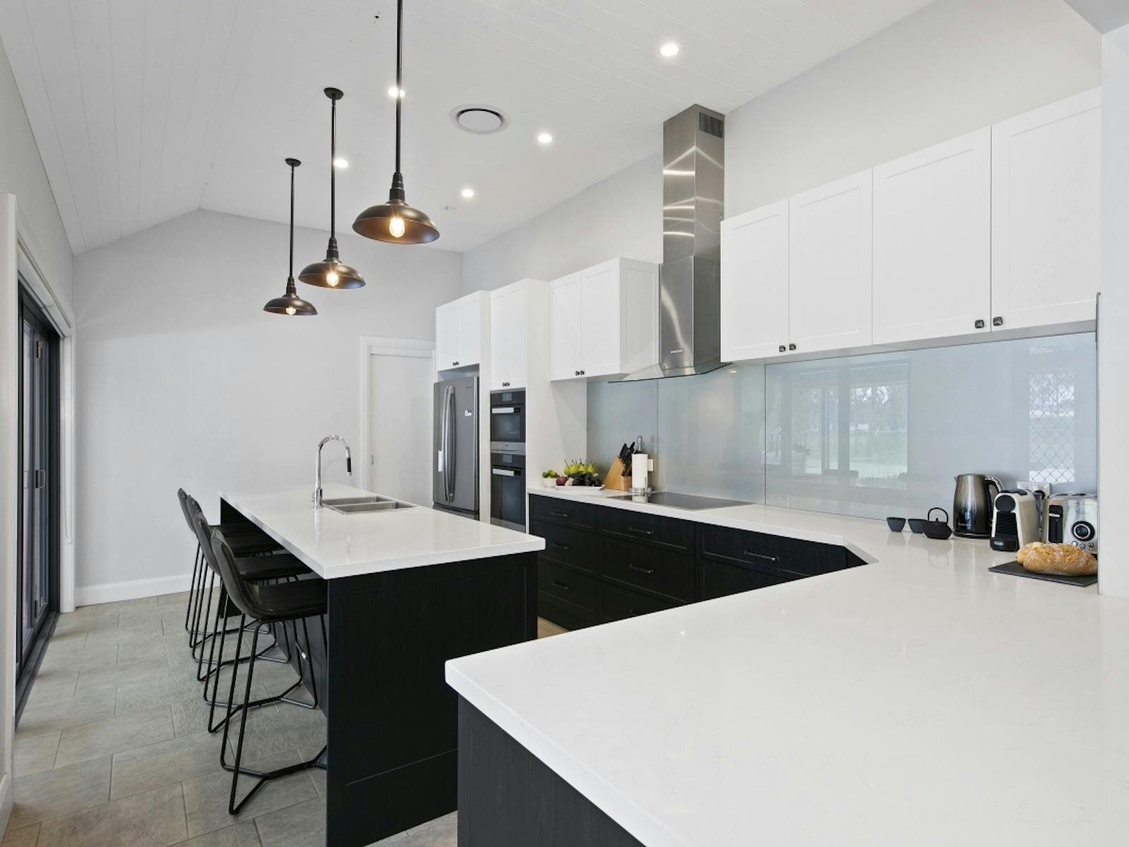 Harrison's Dream - Kitchen