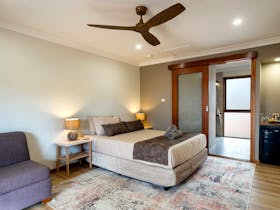 Callitris Lodge Room