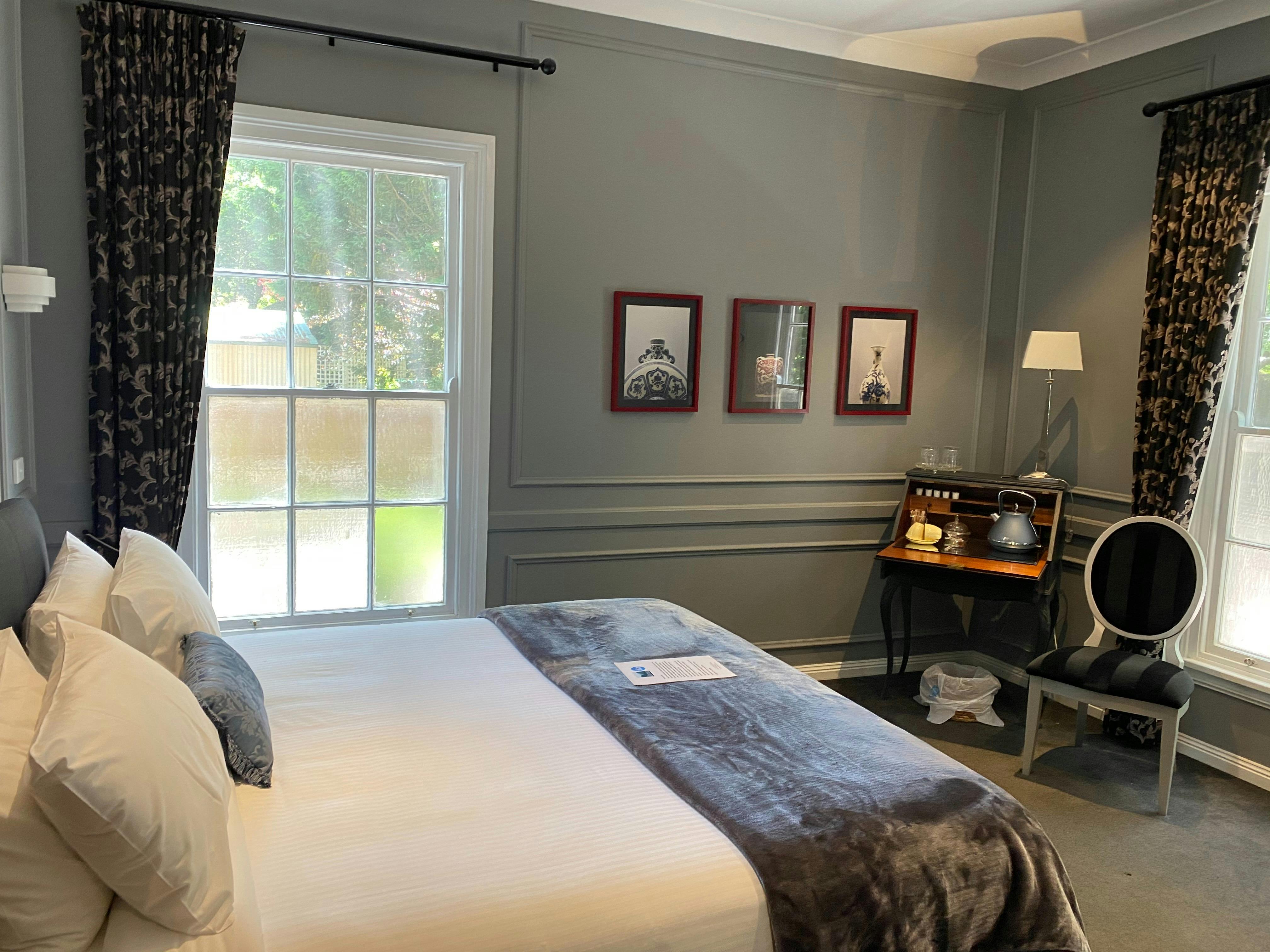 King Spa Suite