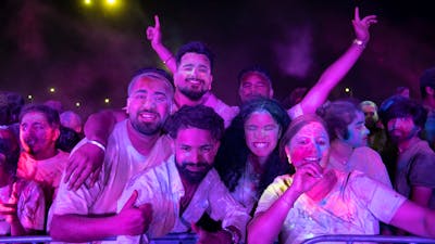 Experience - Holi After Dark - Play under UV Light with Glow in the Dark Colours