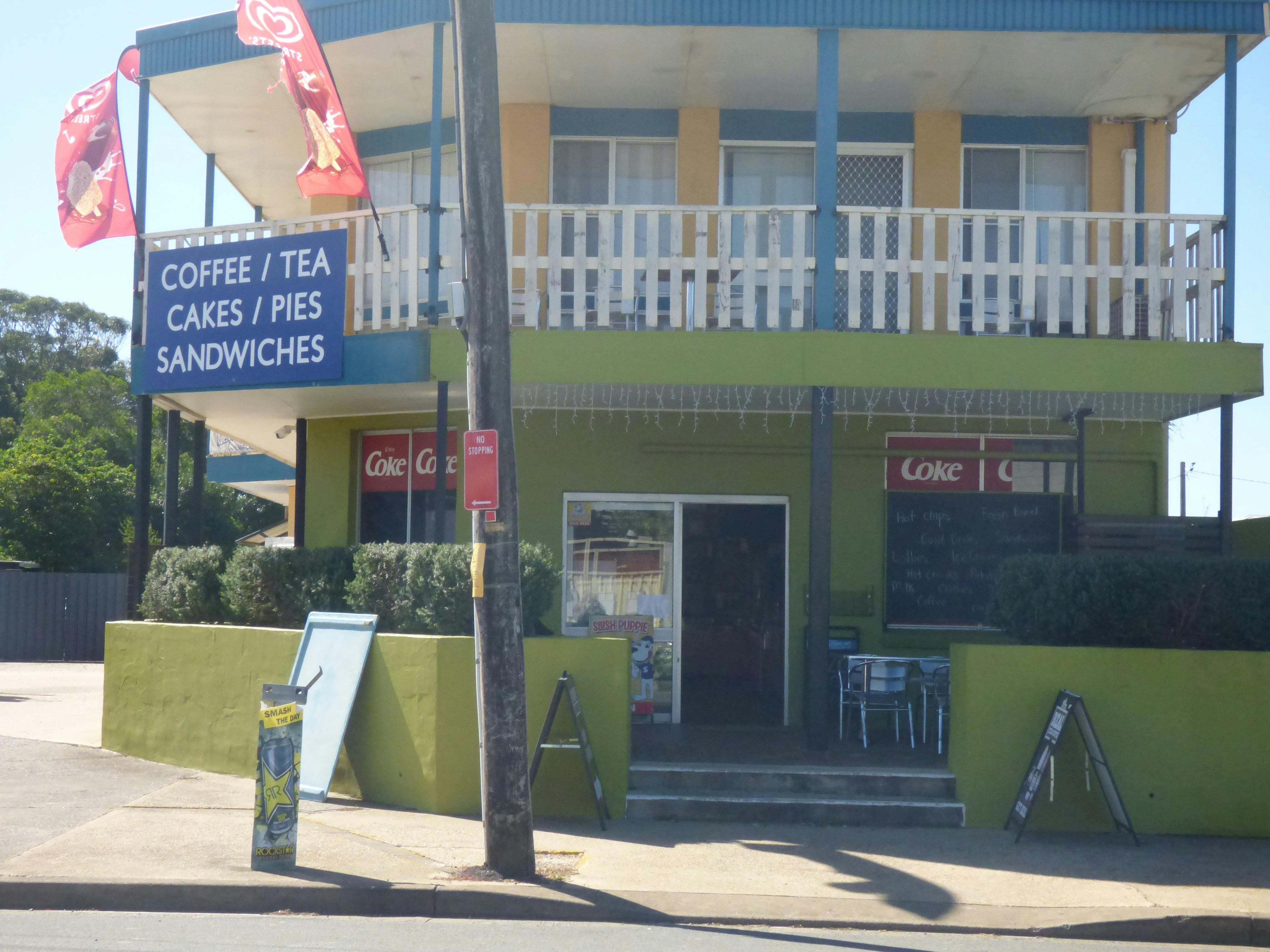 The Point Cafe and Takeaway NSW Holidays &