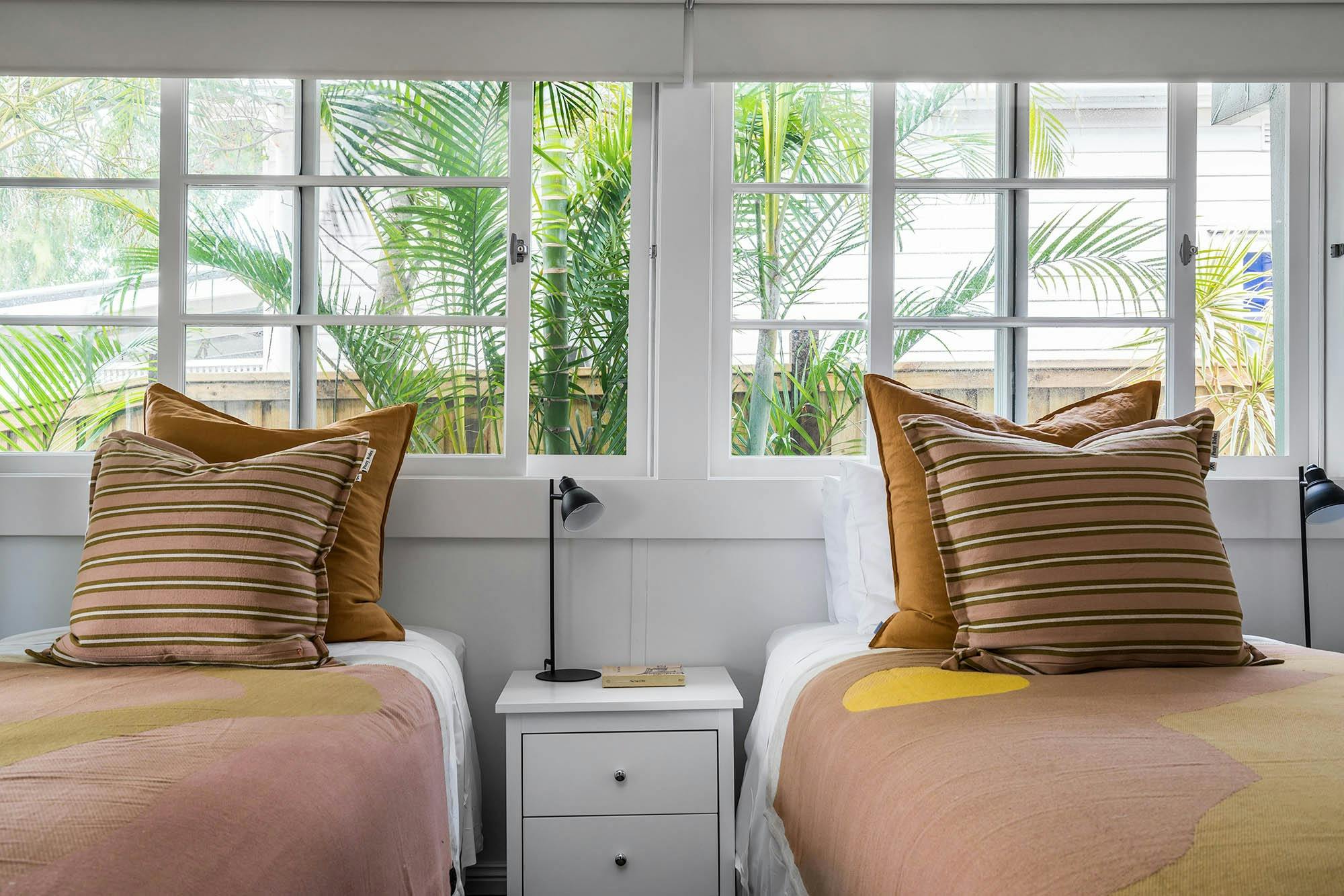 ギジェット-バイロンベイ-ベッドルーム1b