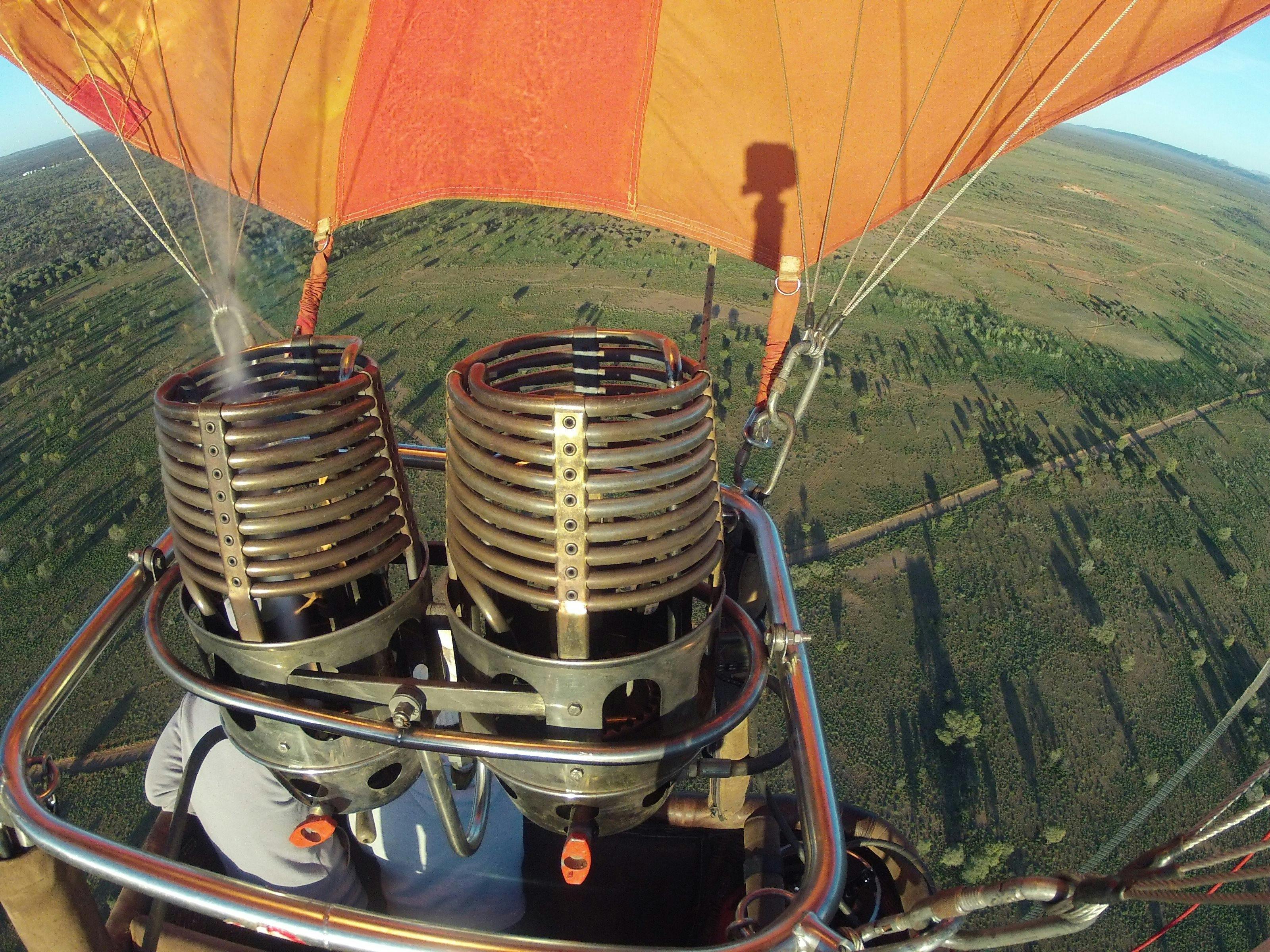 Early morning 30min balloon flight