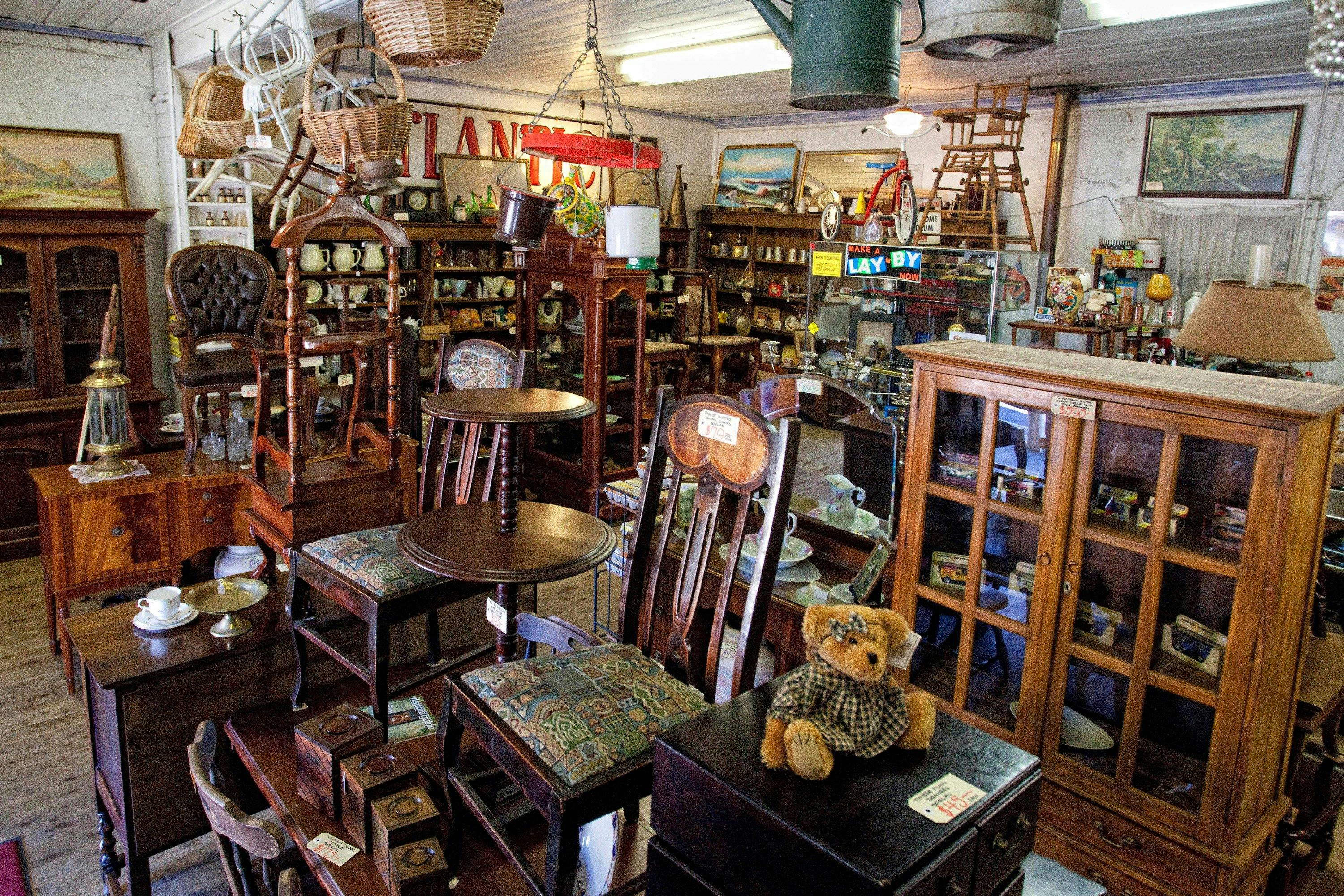 Exeter - The Village Pump interior