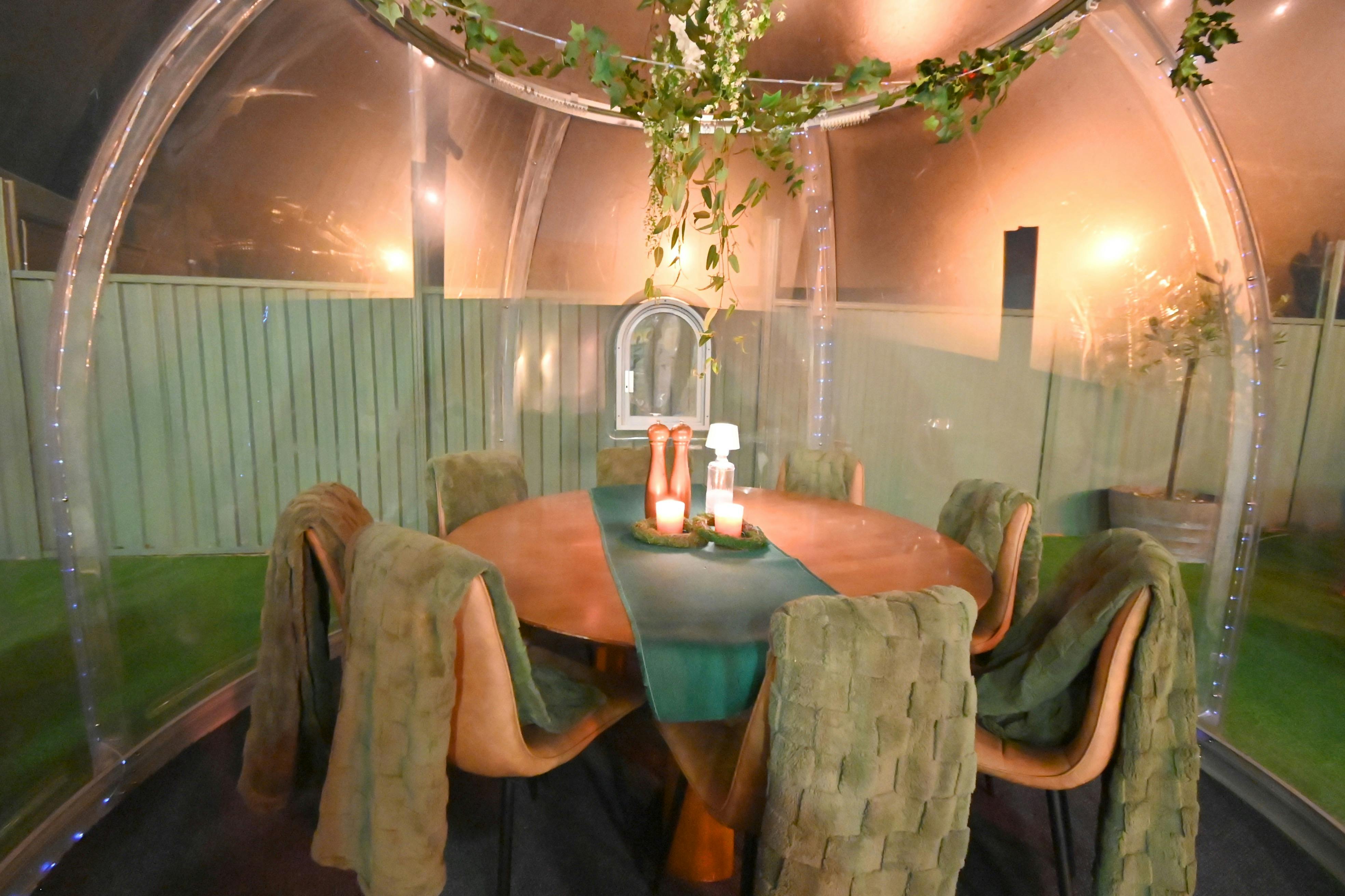 Wonderful Winter Igloos - Market Hotel Ballarat