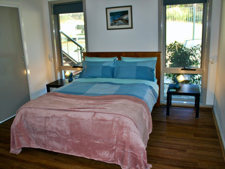 Bedroom 3 - Sleeps up to 4.  1 x Queen Bed & 1 x set of Hypersonic Bunk Beds