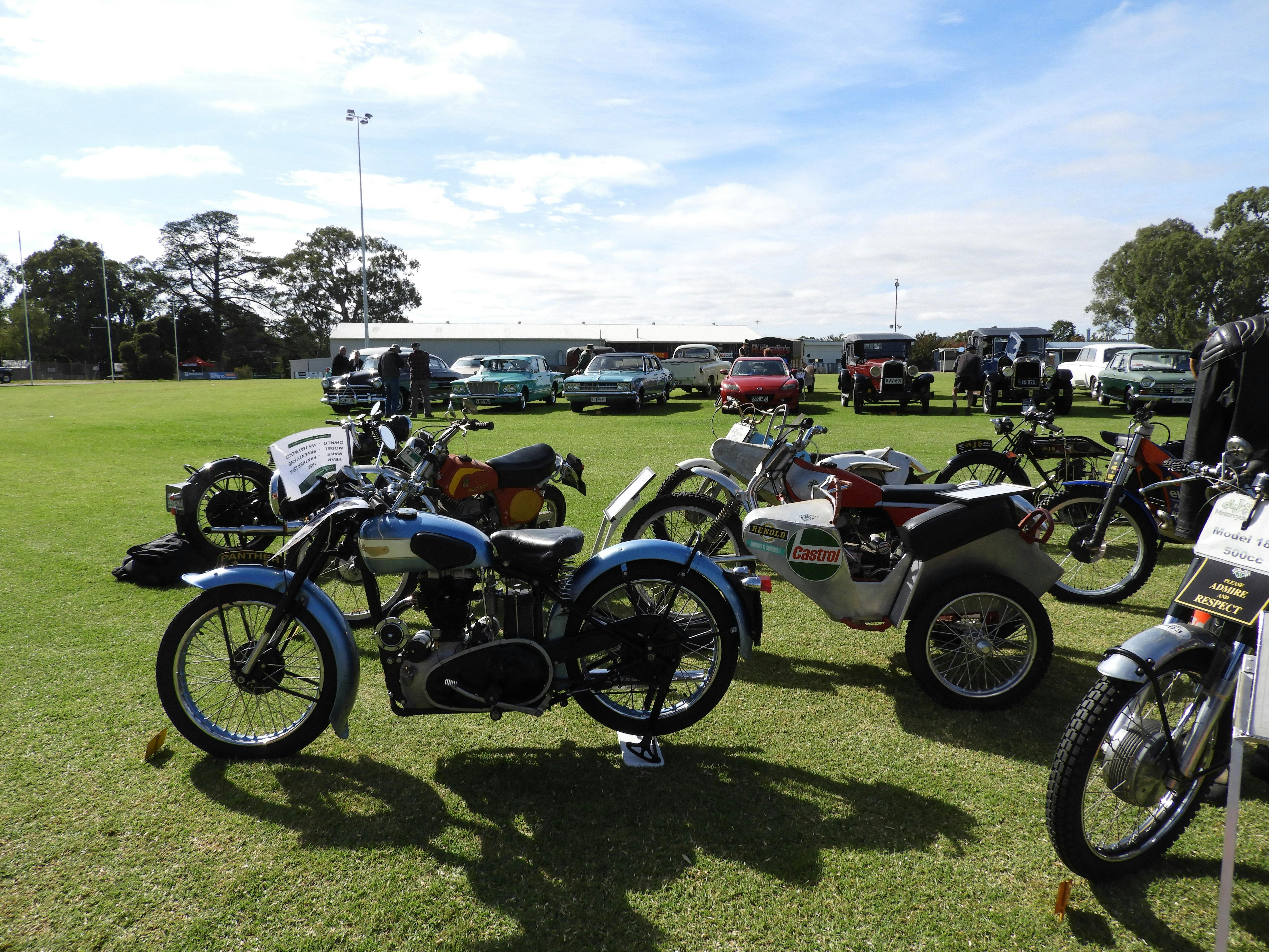 AJS