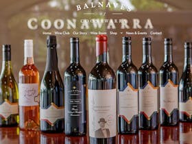 Relaxed moments at Balnaves Wines in the heart of Coonawarra, discover premium Cabernet