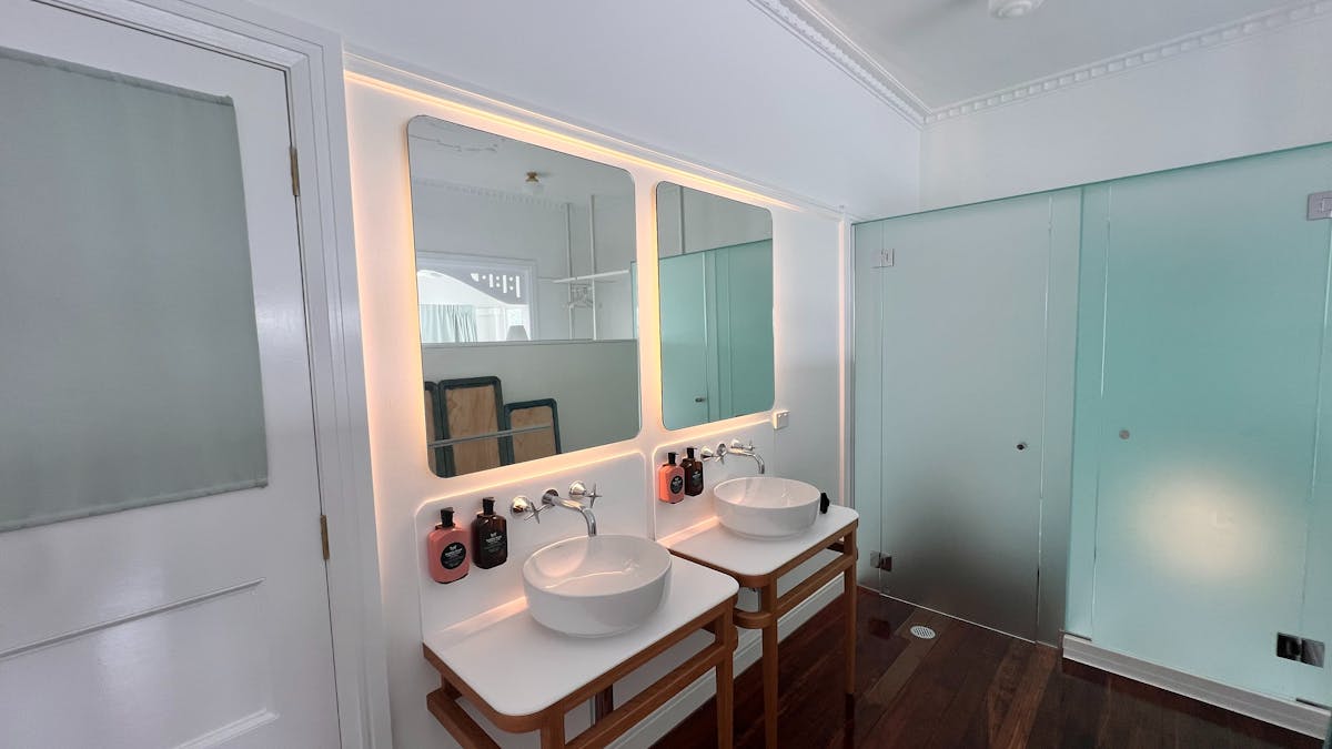 Bathroom6317