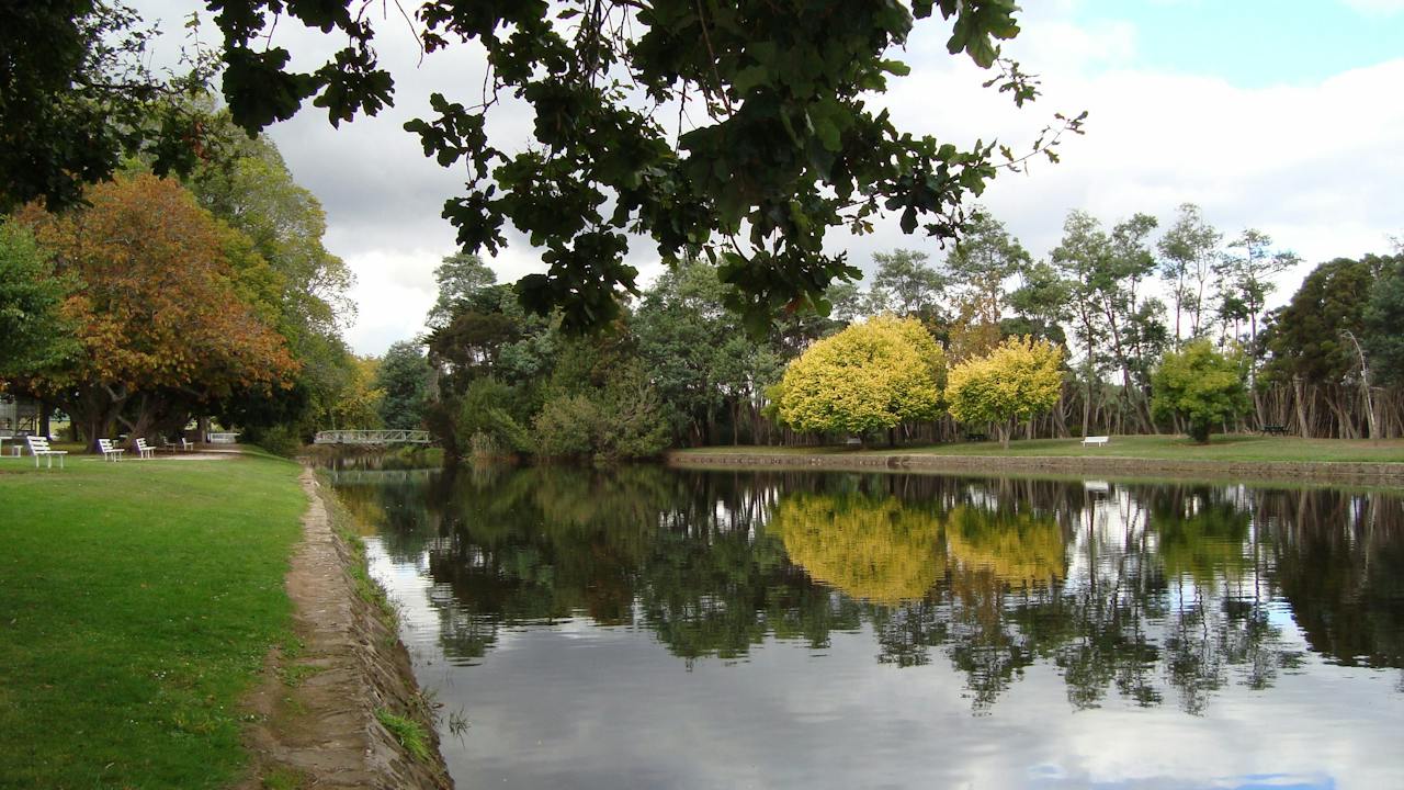 Bells Parade, Latrobe