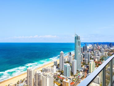 Circle on Cavill, Surfers Paradise Gold Coast Holidays - View of the ocean from the  balcony