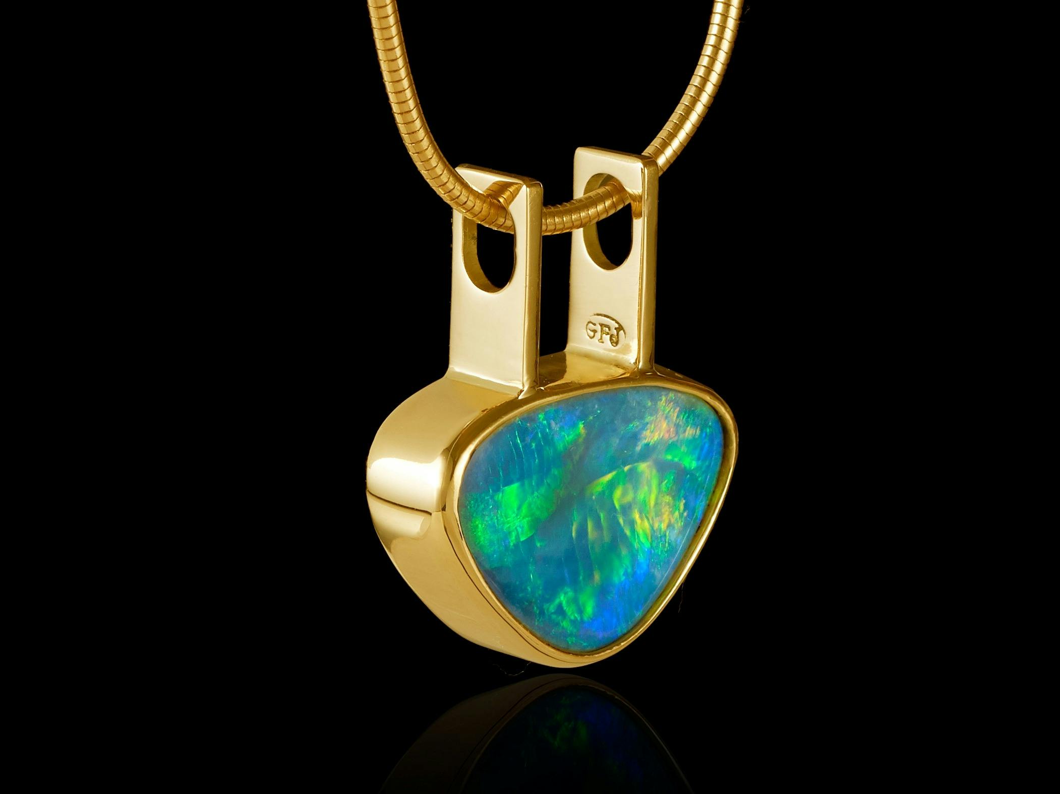 Black opals, solid opals, crystal opals, Lightning Ridge opals, bespoke jewellery