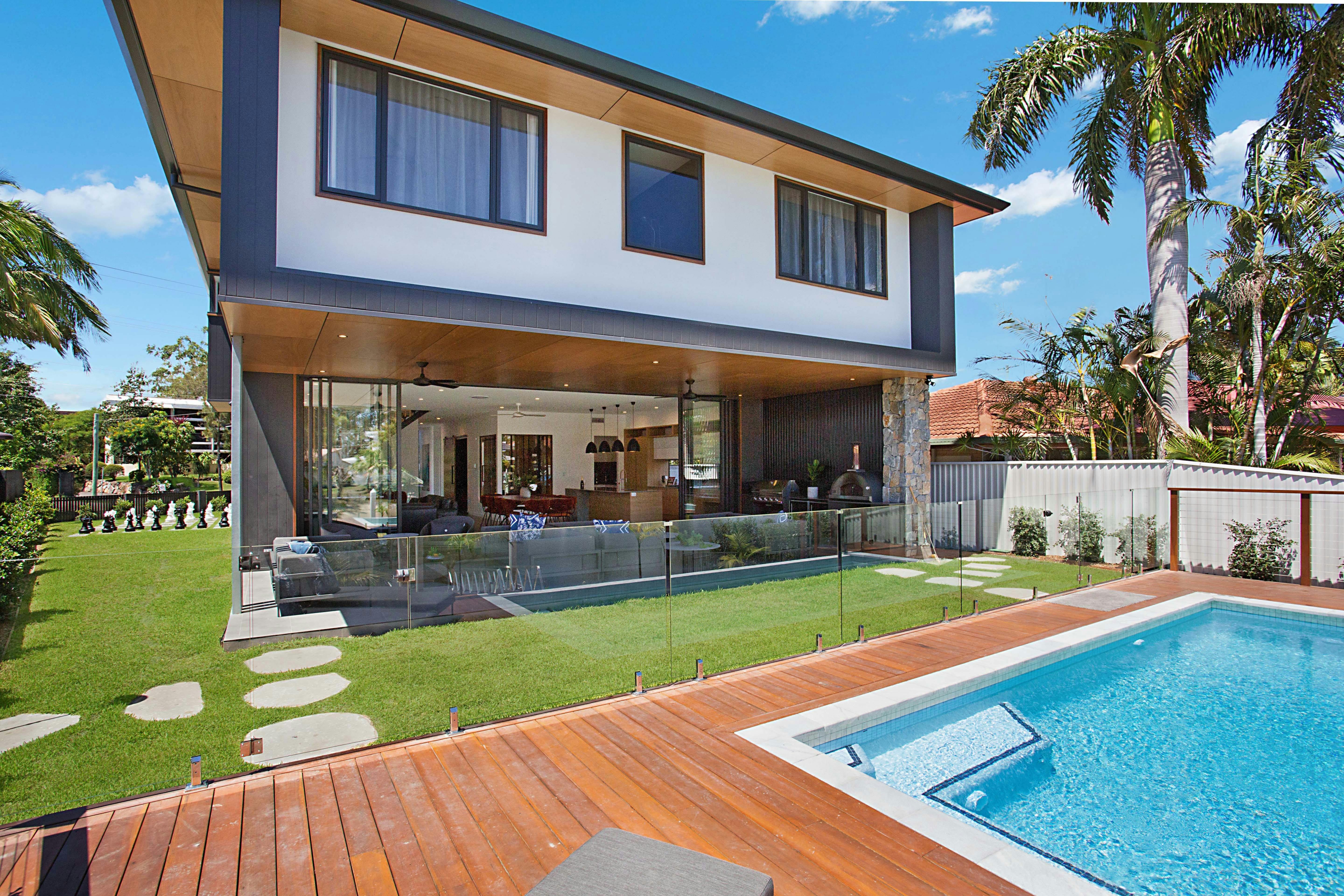 Outdoor Haven on Holland