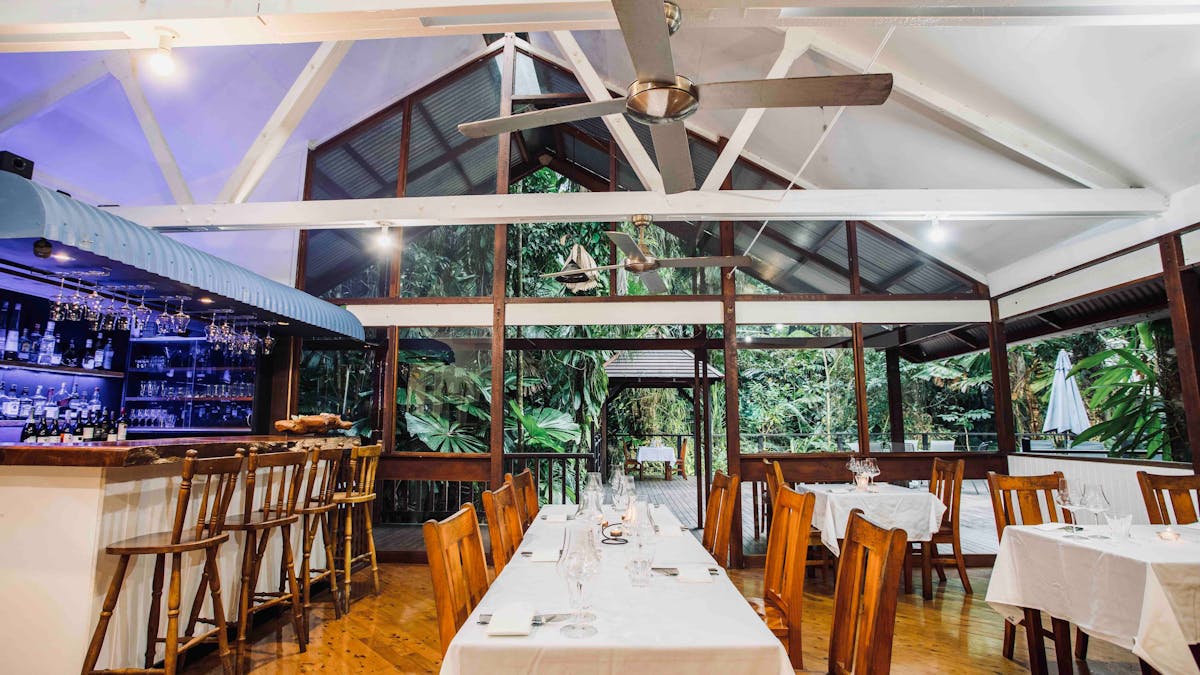 restaurant