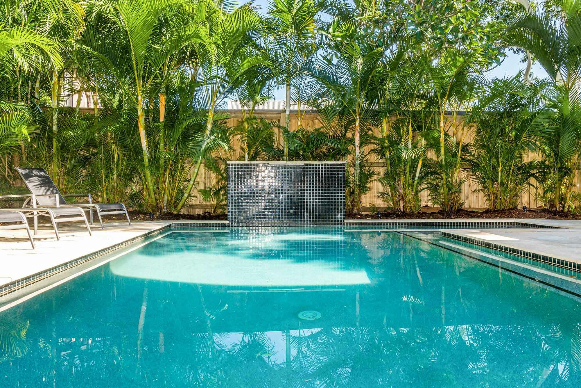 Bangalleys - Byron Bay - Pool and Water Feature