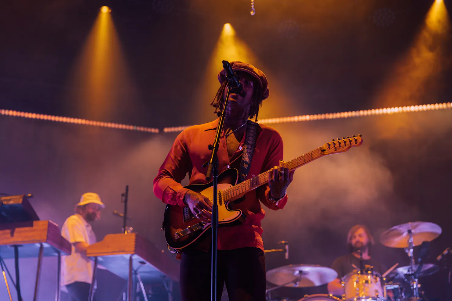 Close up photo of Ocean Alley