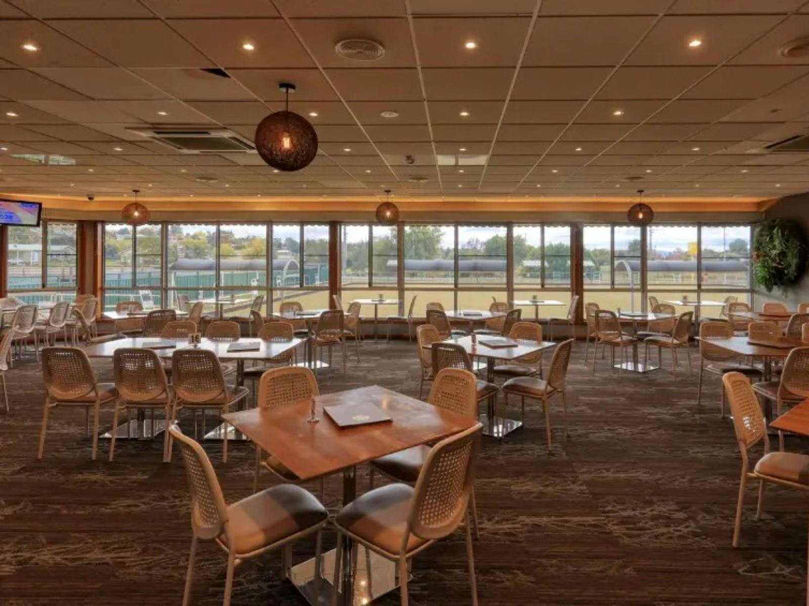 The Greenview Restaurant & Bar