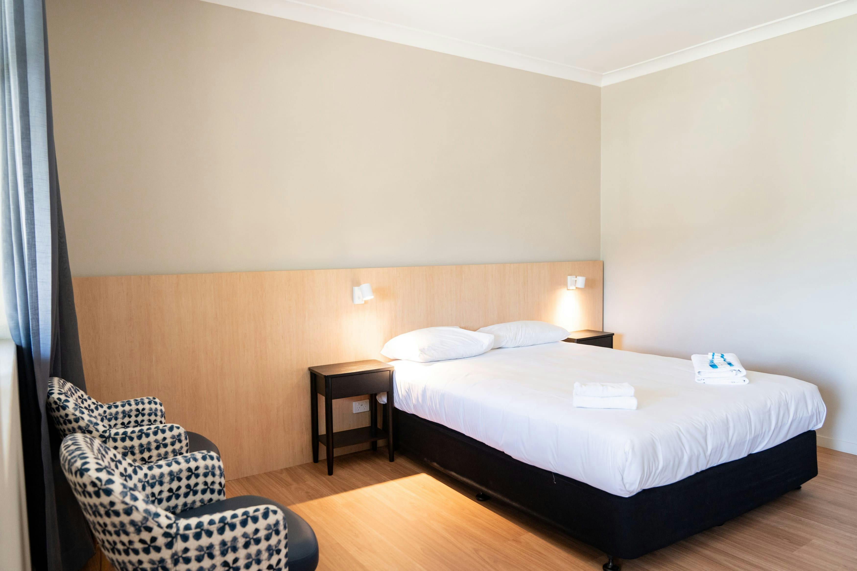 El Toro Motel, Warwick Farm NSW - Deluxe Queen Room