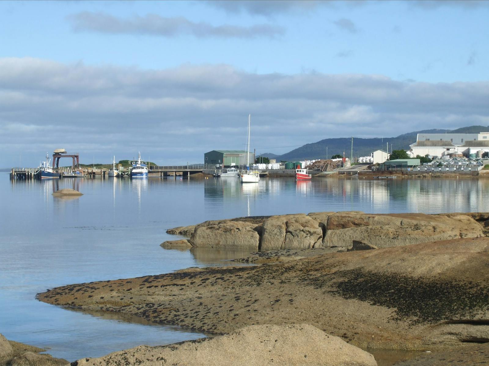 Lady Barron Wharf safe habour Flinders Island