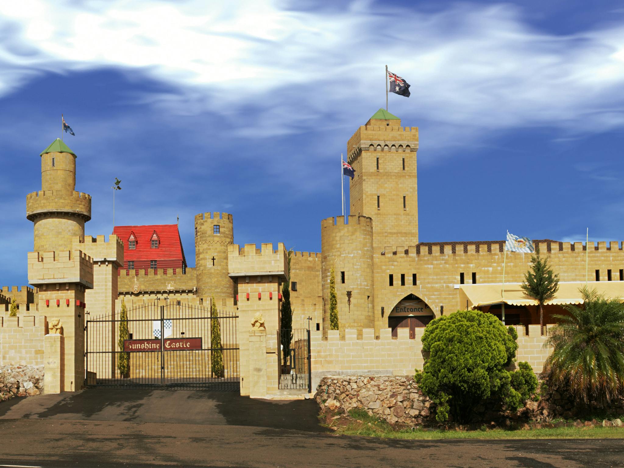 Sunshine Castle Sunshine Castle