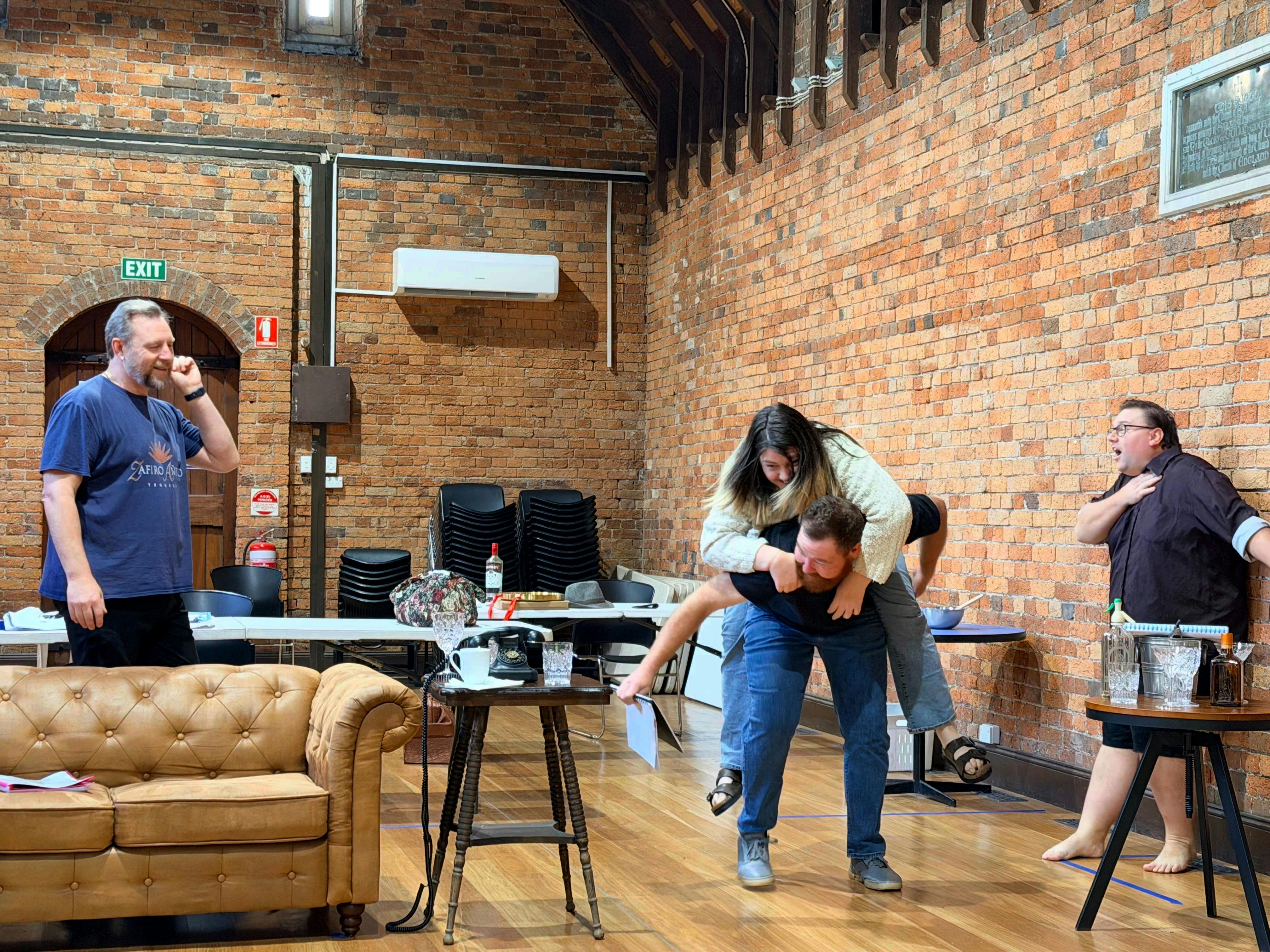 Don't Dress For Dinner - Rehearsal Photos