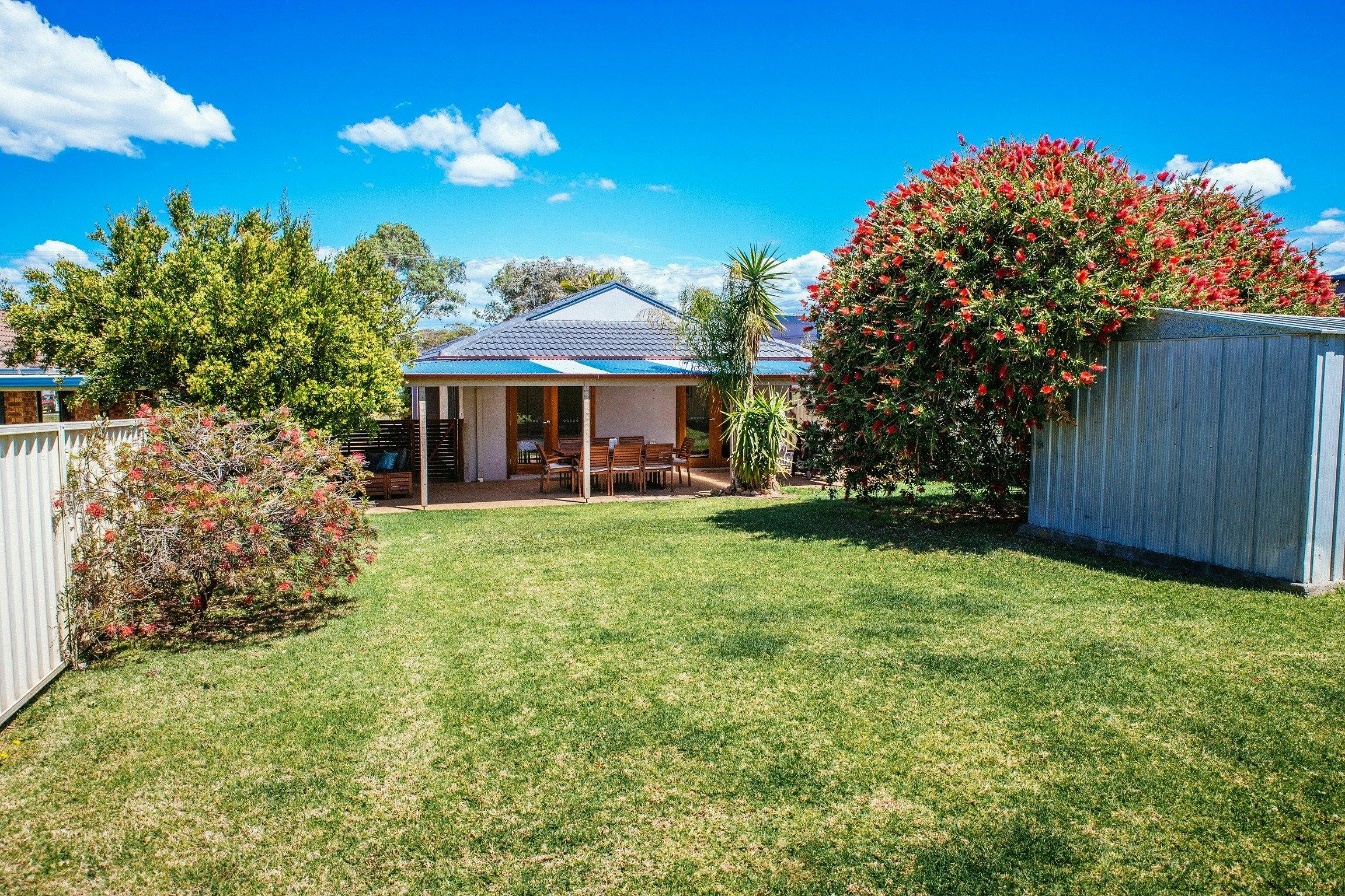 Fully fenced pet friendly garden