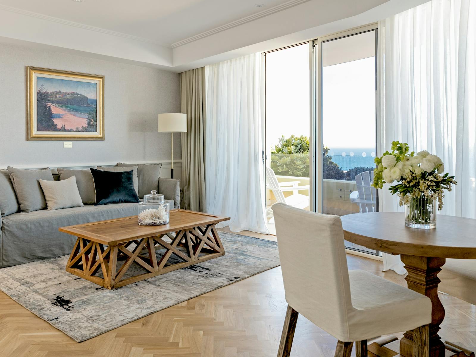 ペニンシュラルーム