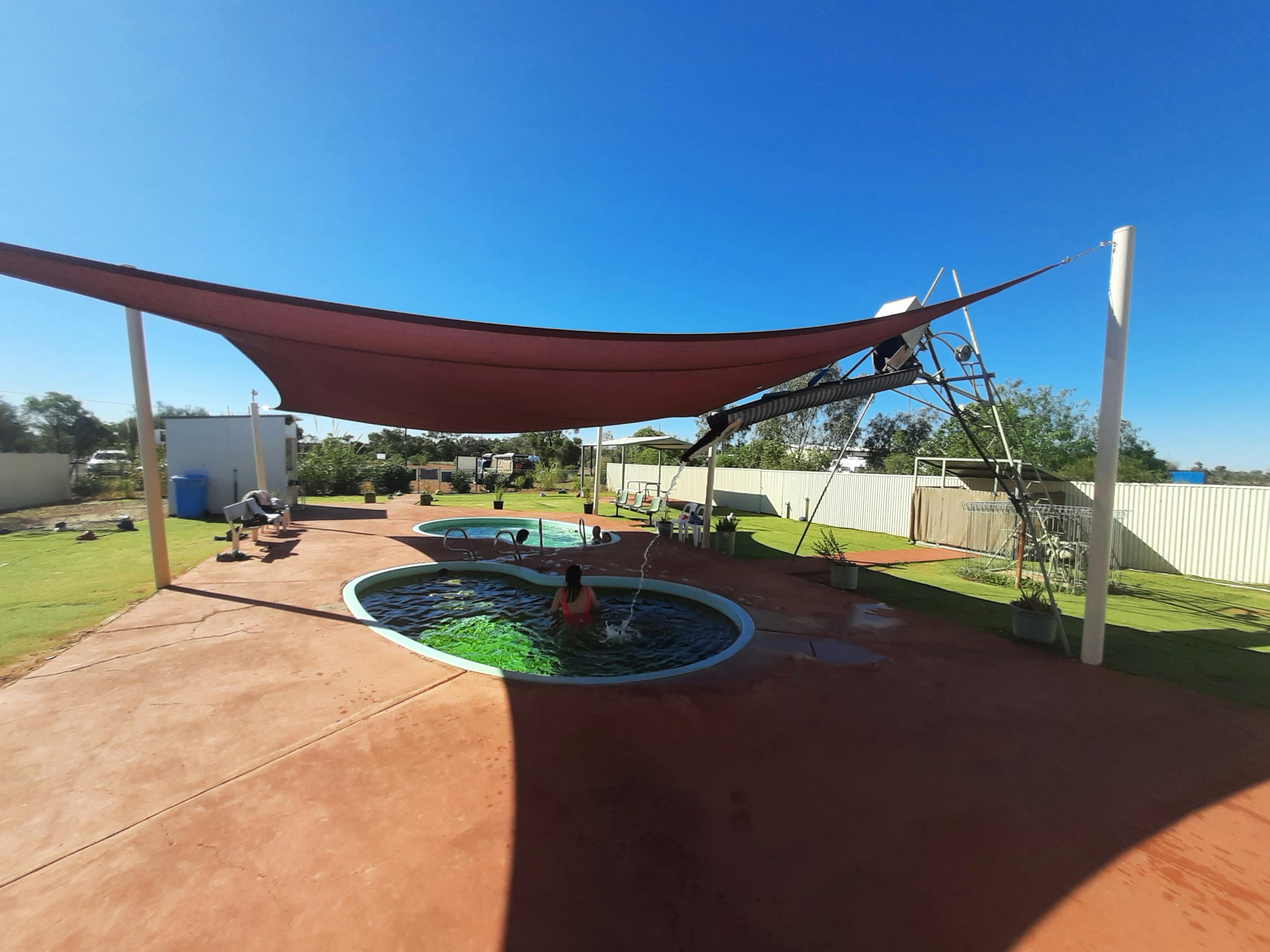 Yowah Artesian Bore Baths Spa Destinationinformation Queensland