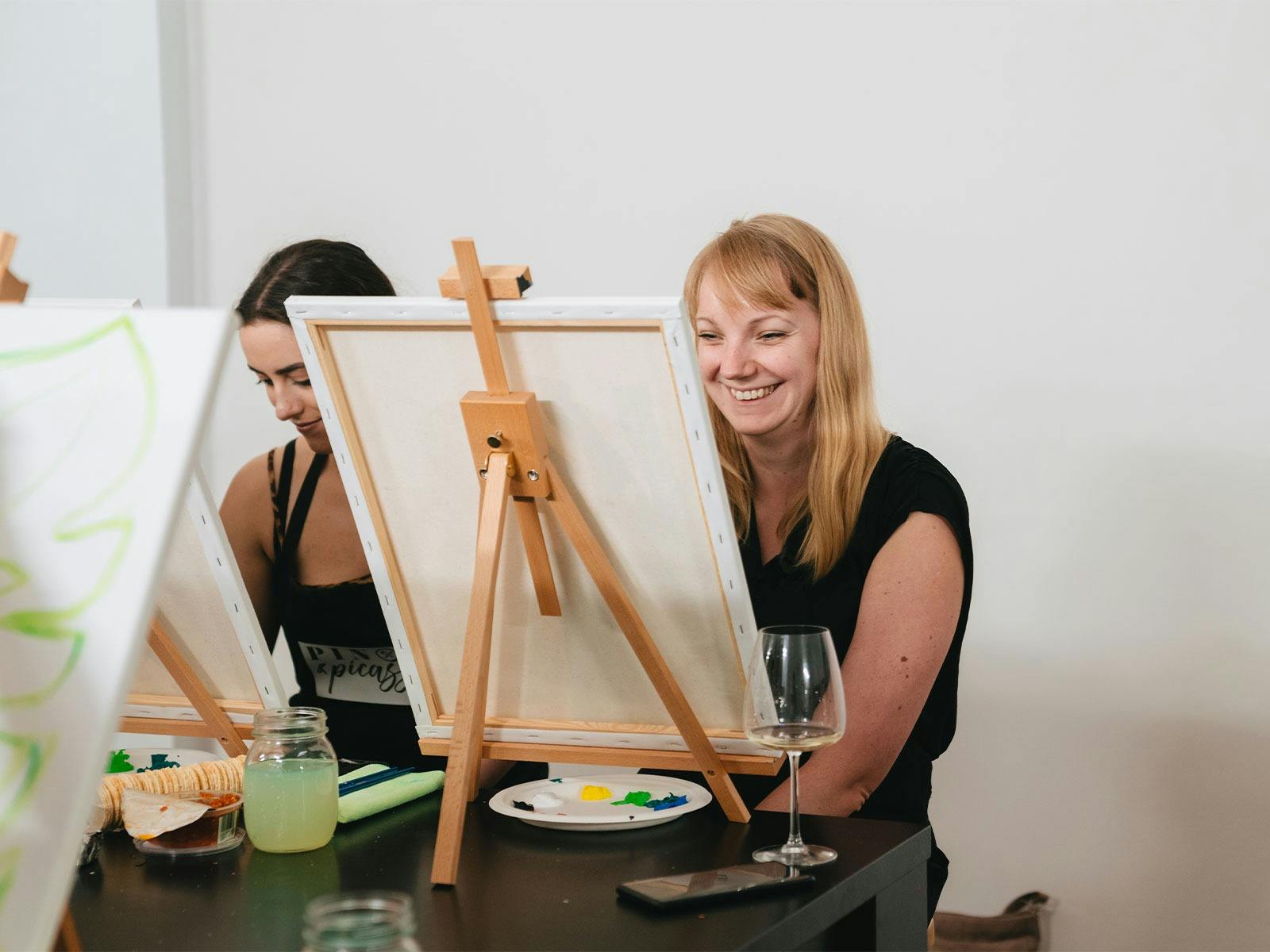 Pinot & Picasso South Brisbane