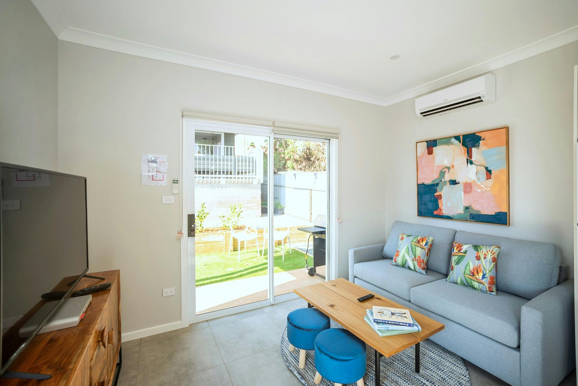 Kirsten Accommodation One bedroom villa open plan living area