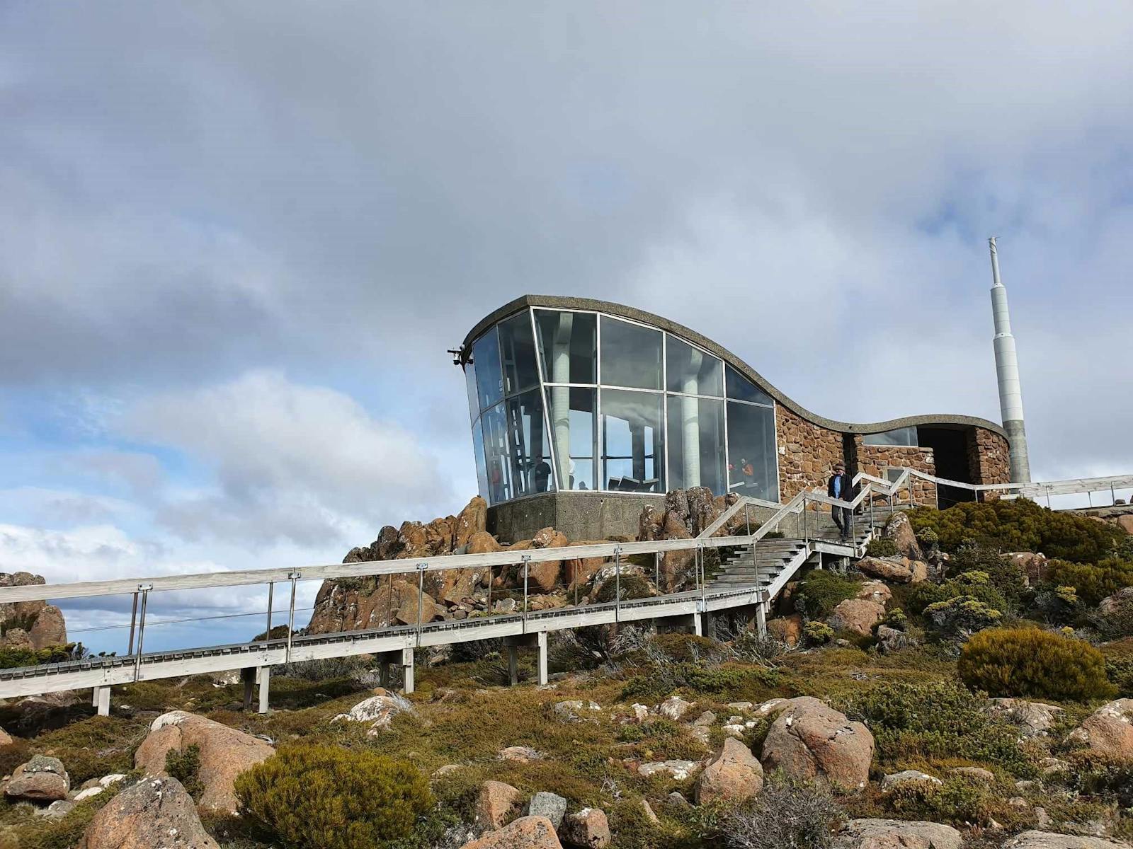 viewing shelter