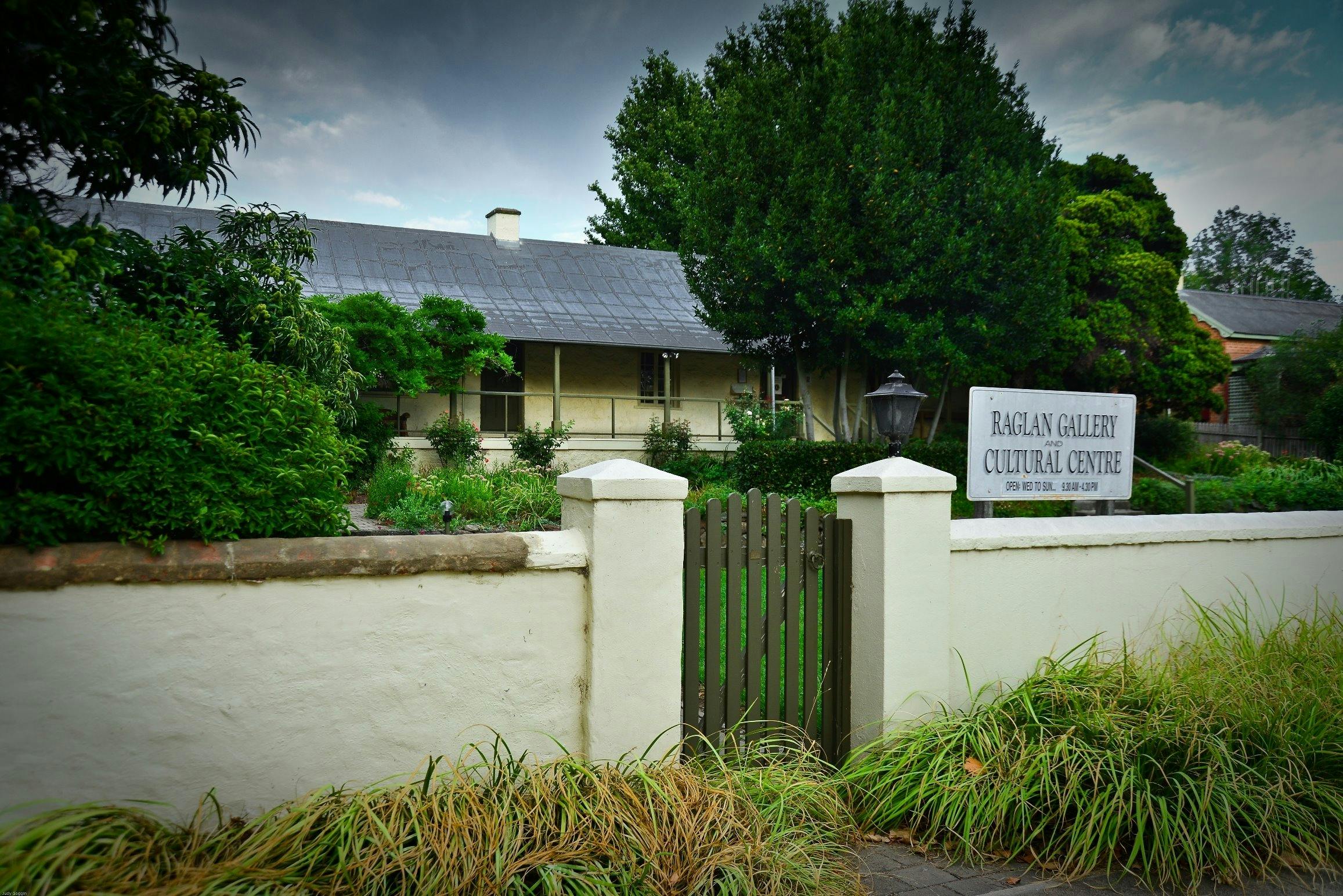 Raglan Gallery Cooma