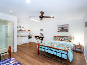 DCs Madra Country Accomodation