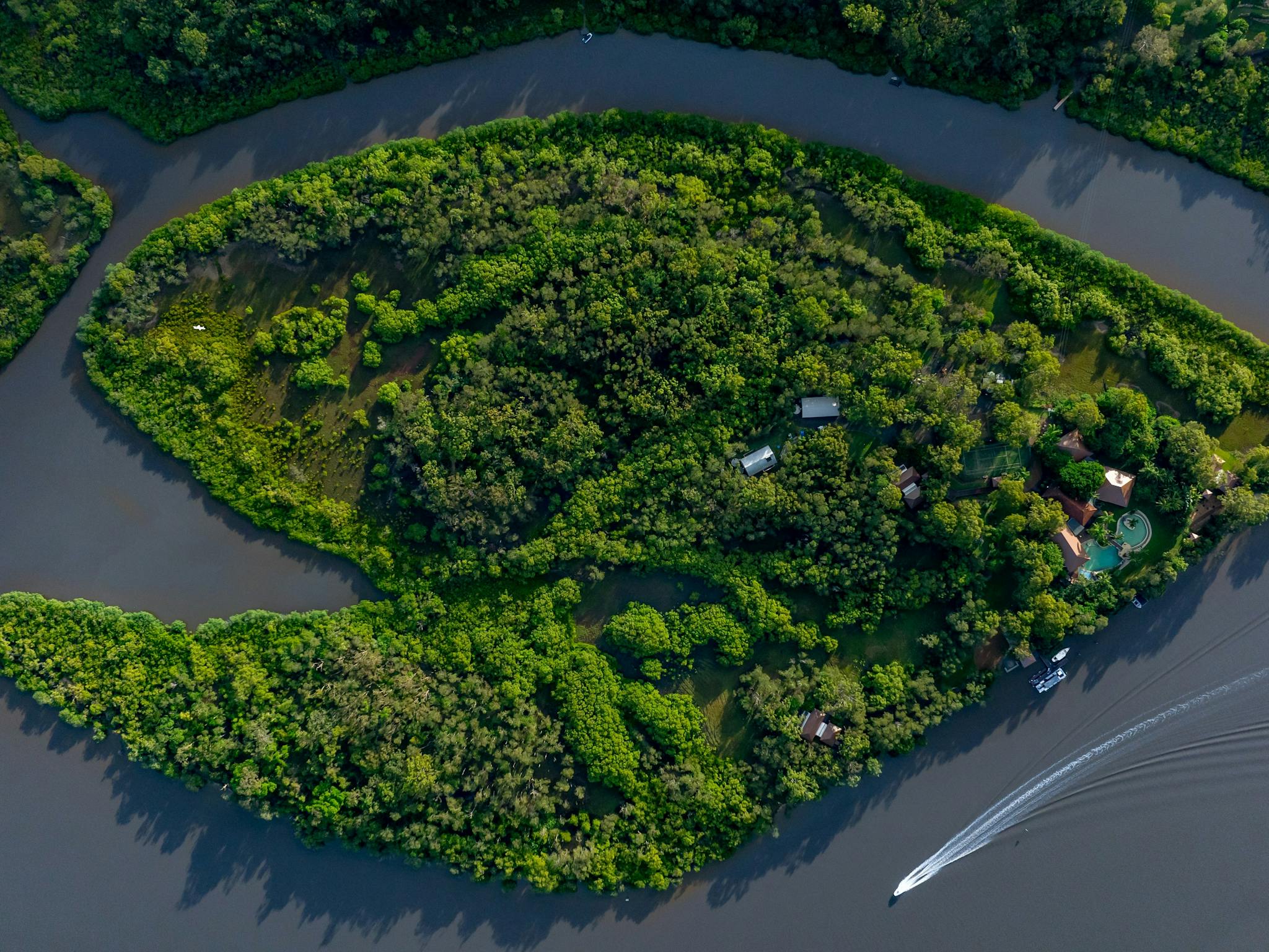 Hearth Shaped, exclusive use island on the Noosa River Hearth Shaped, exclusive use island on the Noosa River