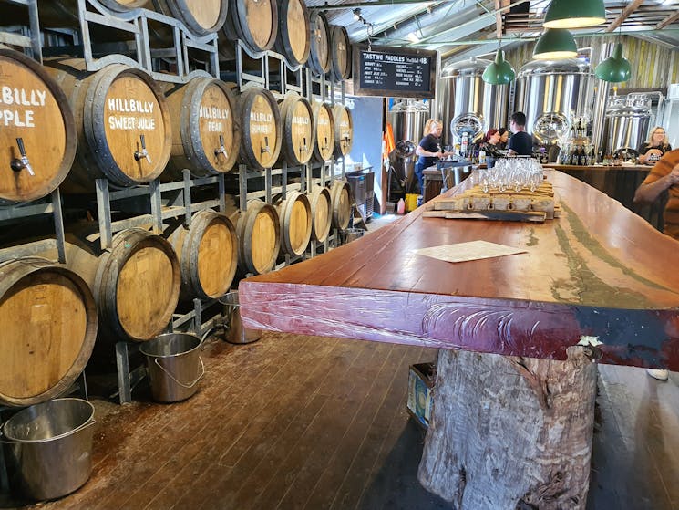 Shiraz Tours Hawkesbury wine tours