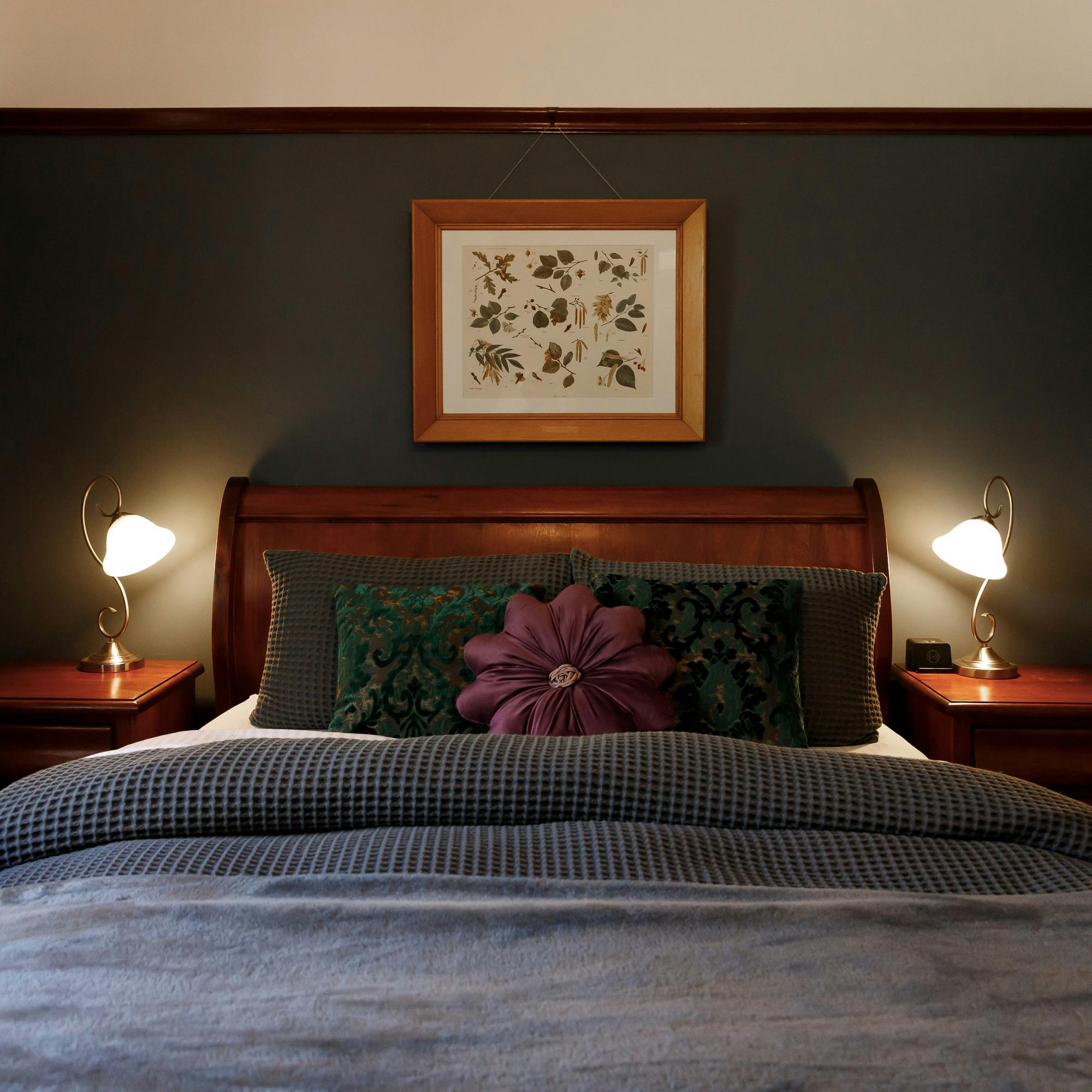 Queen bed in first bedroom - originally maids quarters