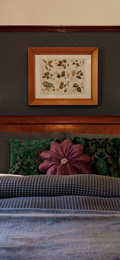 Queen bed in first bedroom - originally maids quarters