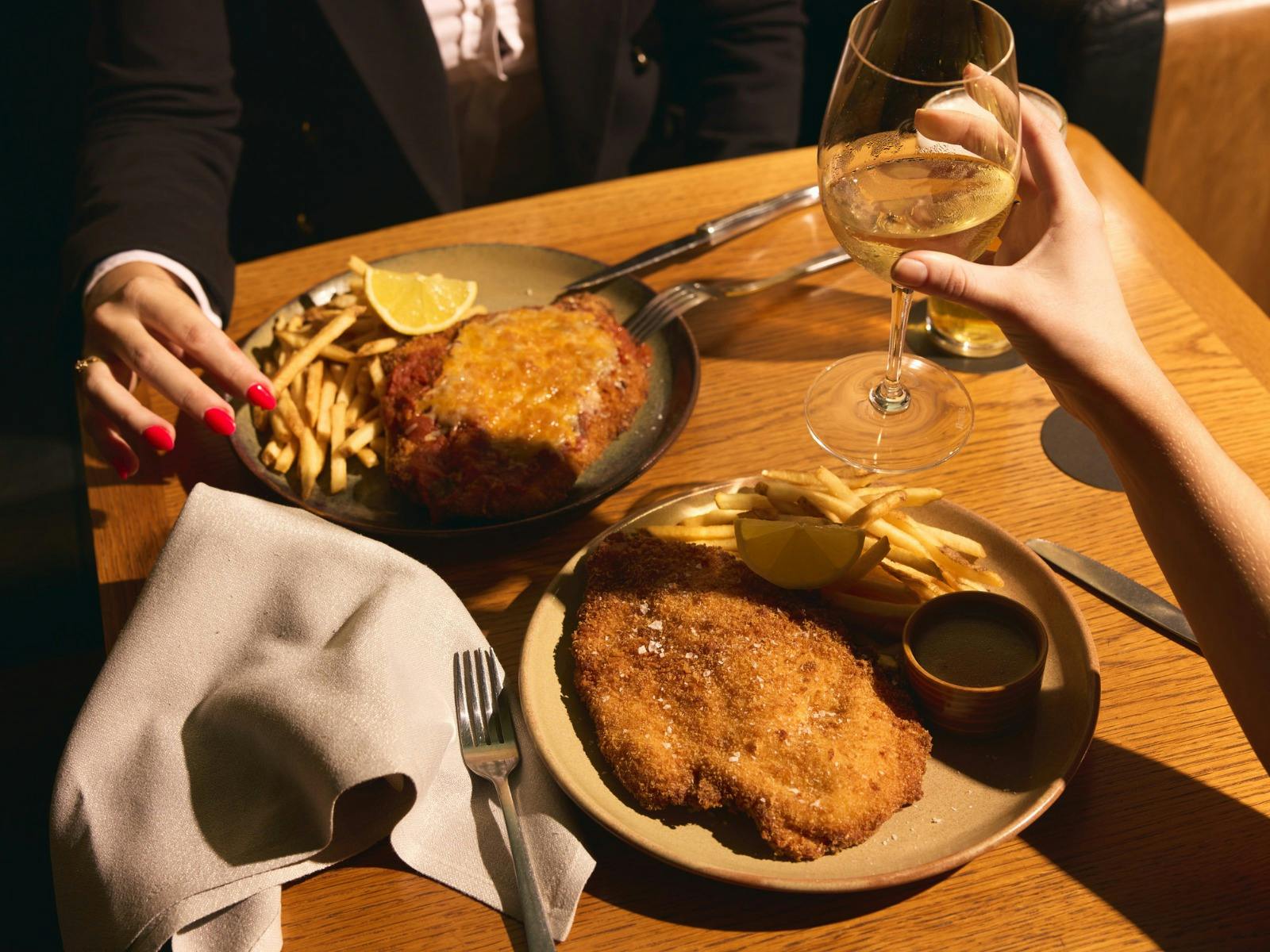 Clare Bar Food & Drink