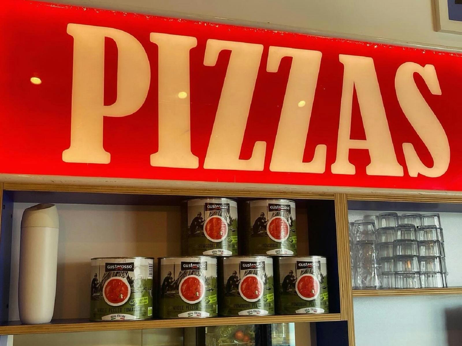 Pizza sign