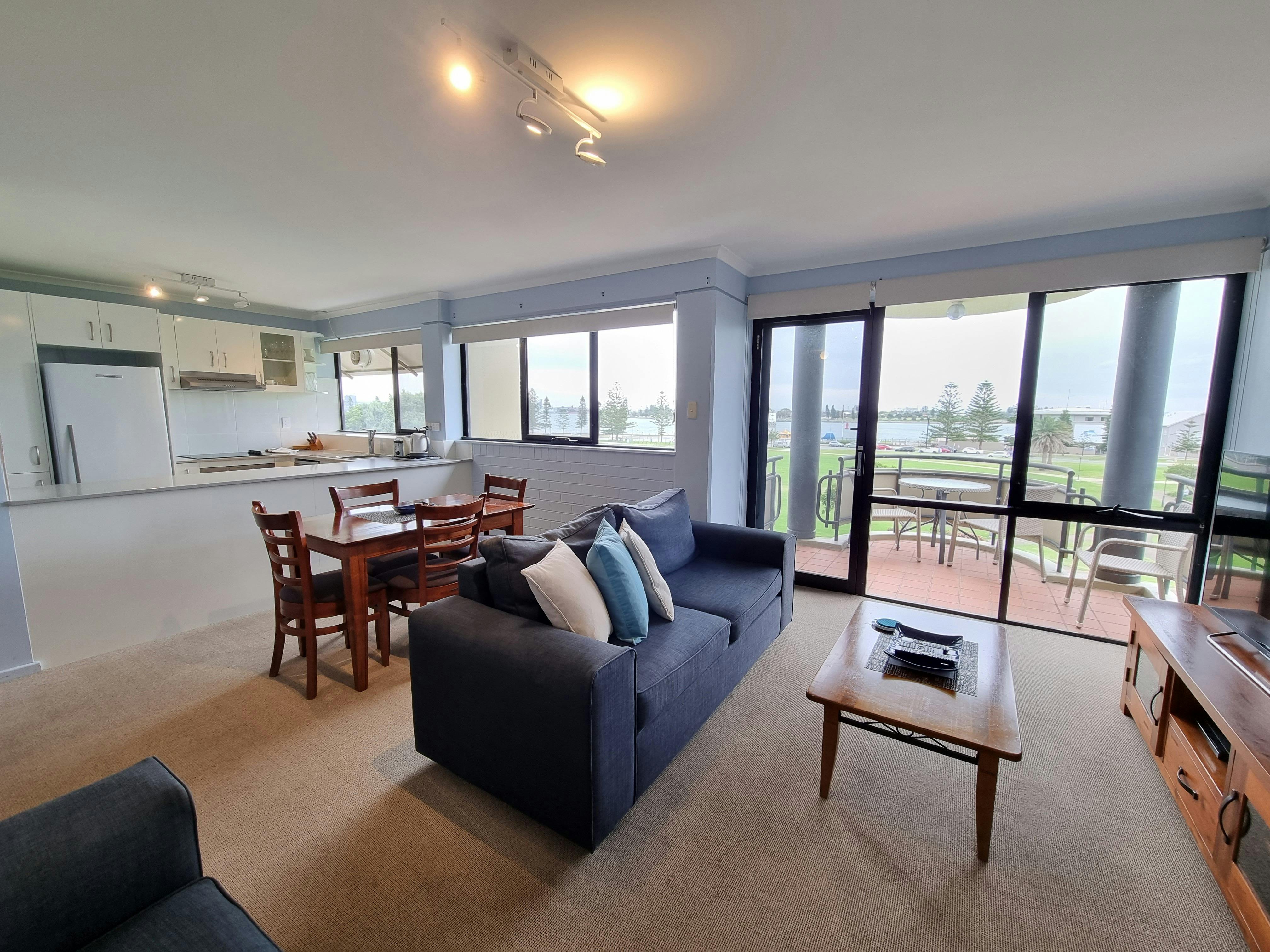 Newcastle Short Stay Flagstaff Apartment Visit Newcastle