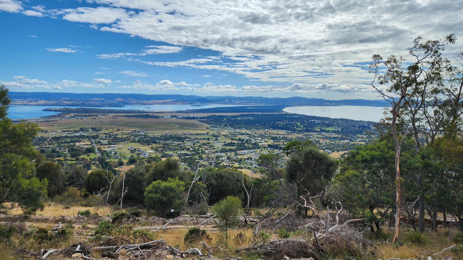 Panoramic views across the Tasmanian landscape
